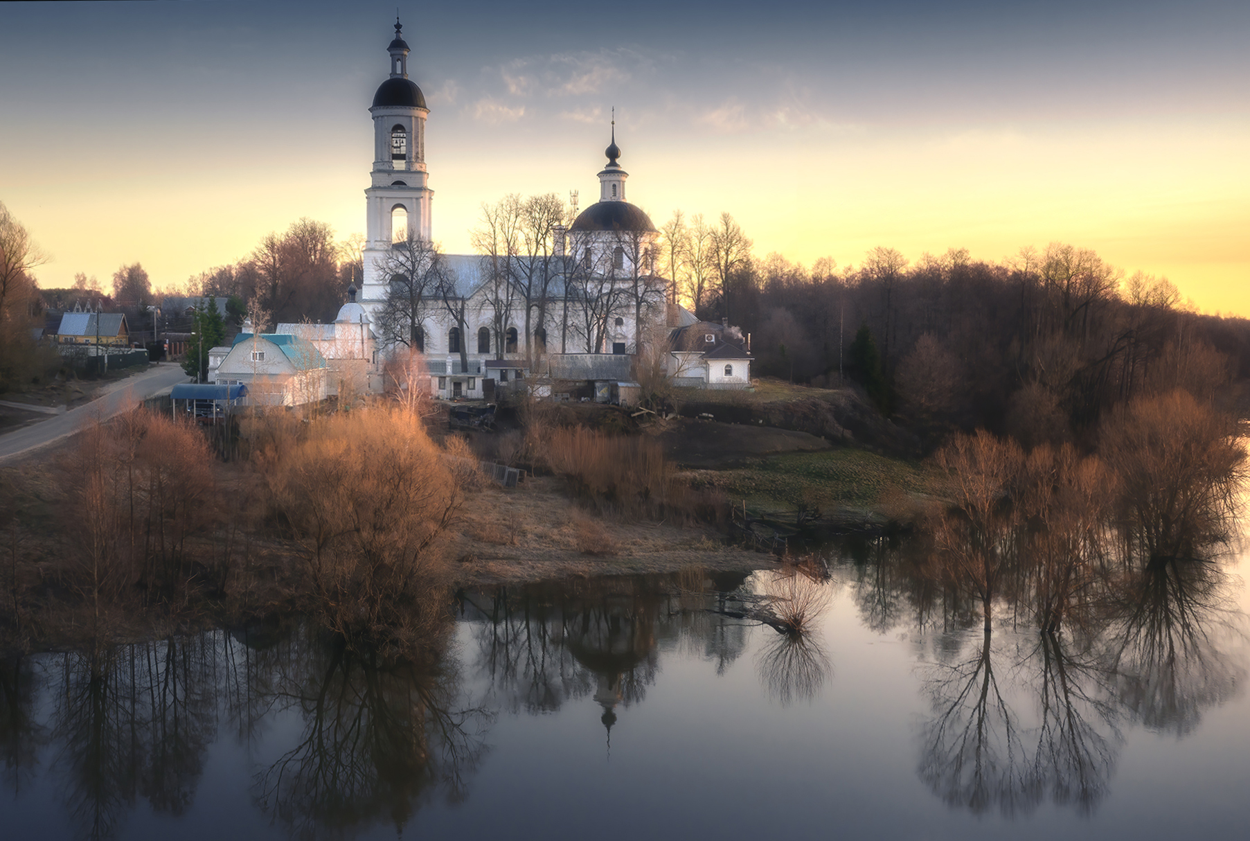 весна, рассвет, церковь, река, пейзаж, Олег Герасимов