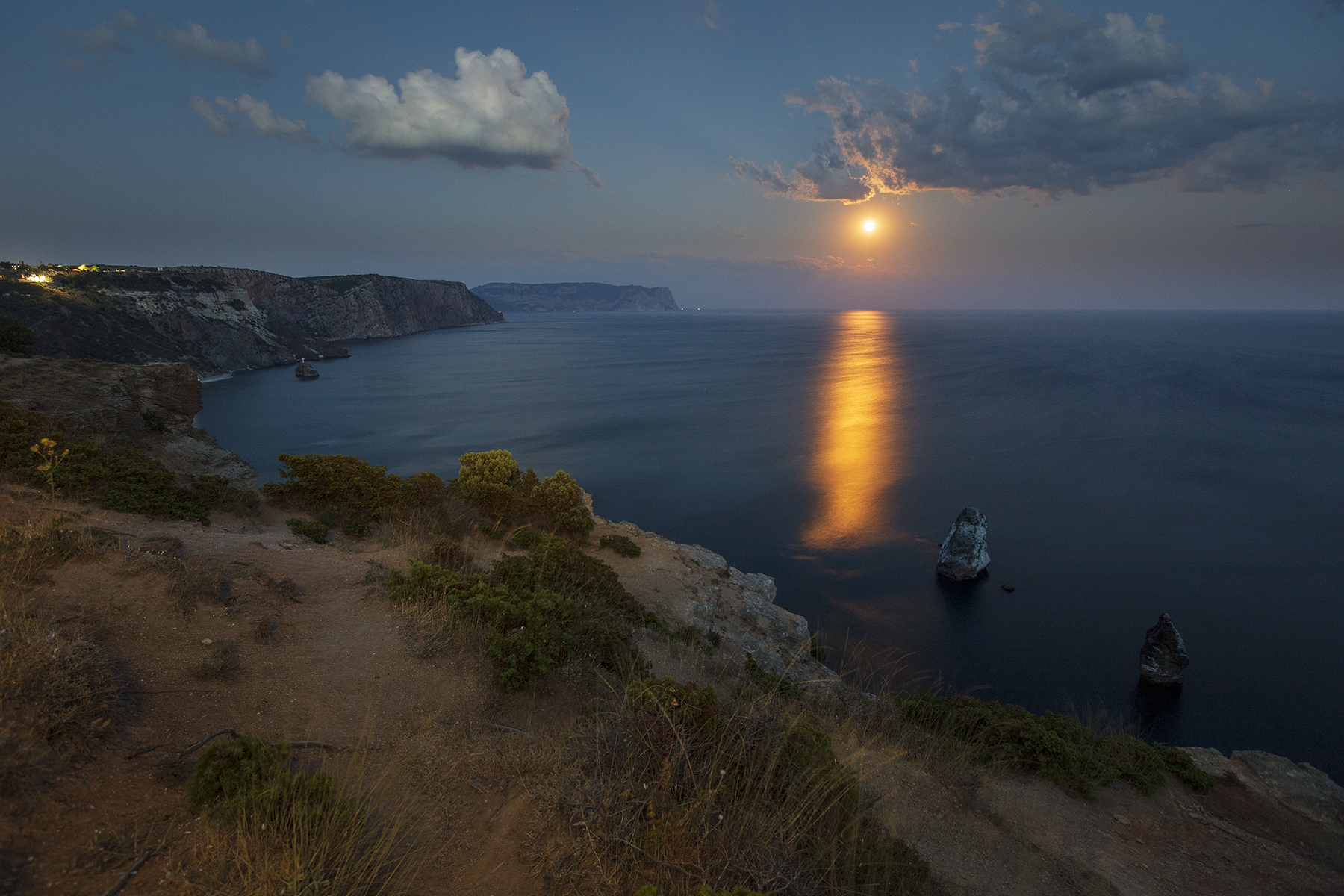 крым, фиолент, море, пейзаж, мыс, небо, луна, полнолуние, скалы,, Сергей Шульга