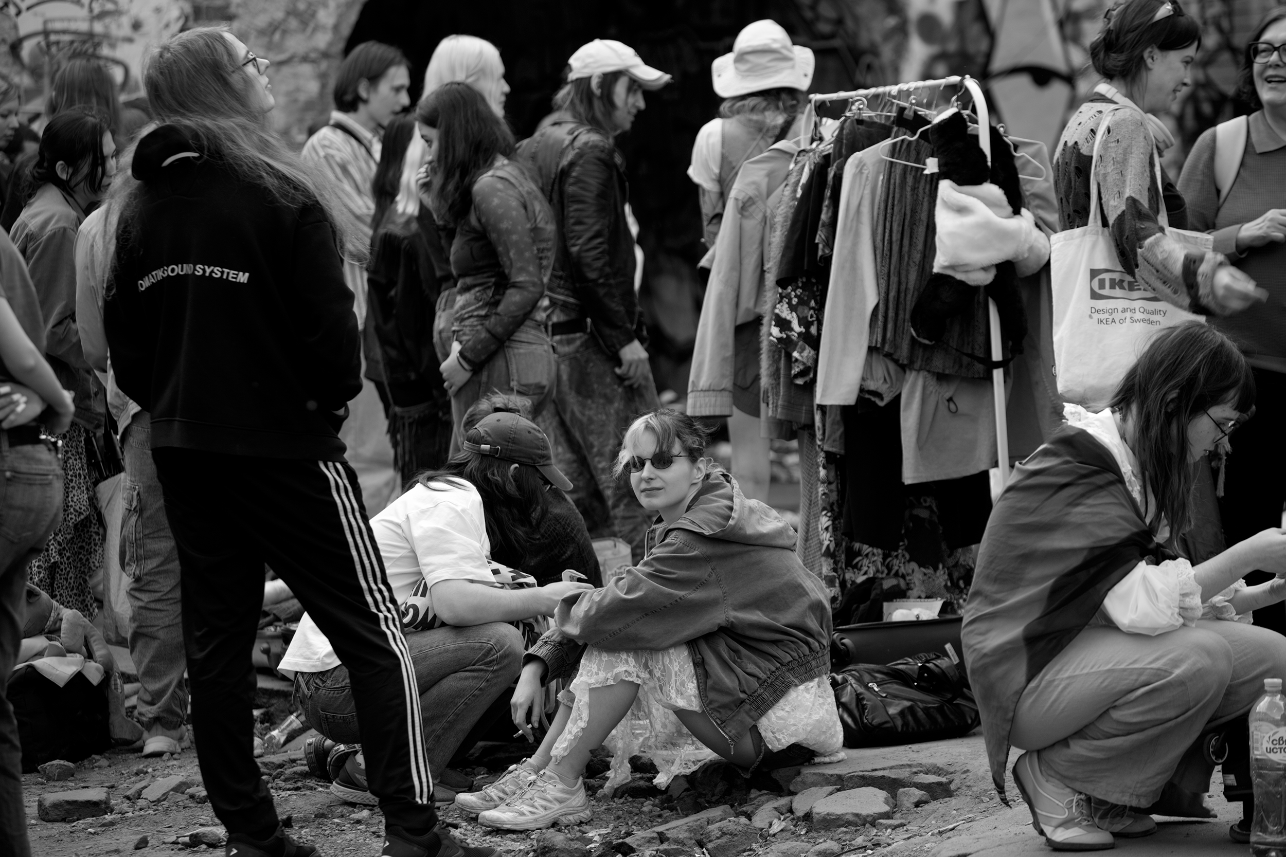 street, black and white, blackandwhitephoto, bnw, documentary, reportage, street, streetphoto, street life, streetbw, streetbnw, streetmoment, Irina Boldina, reportage, human, bw, blackwhite, mood, life, female, woman, Ирина Болдина