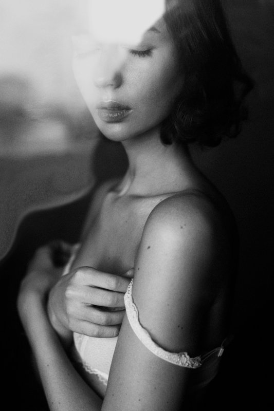 girl, bw, portrait, beautiful, light, shadow, Виктор Корнеев