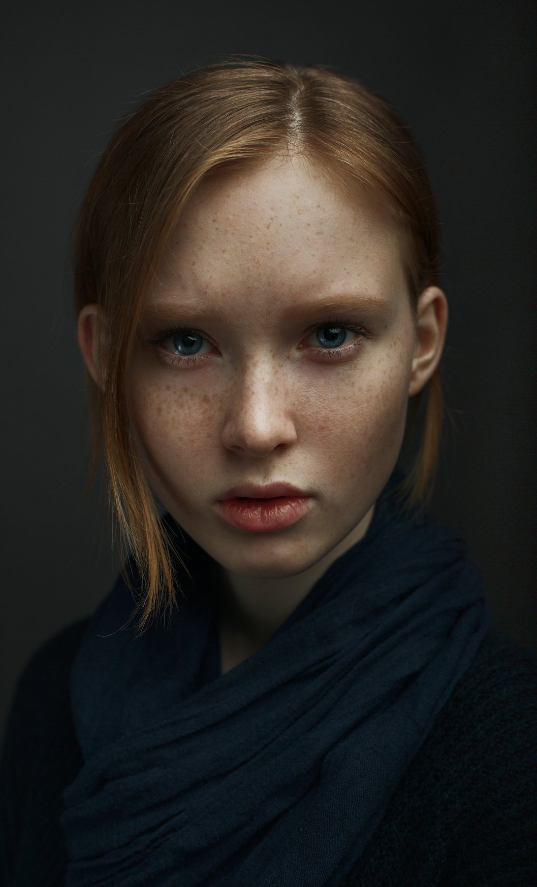 workshop, girl, portrait, studio, blue, eyes, ginger, freckles, , Роман Филиппов
