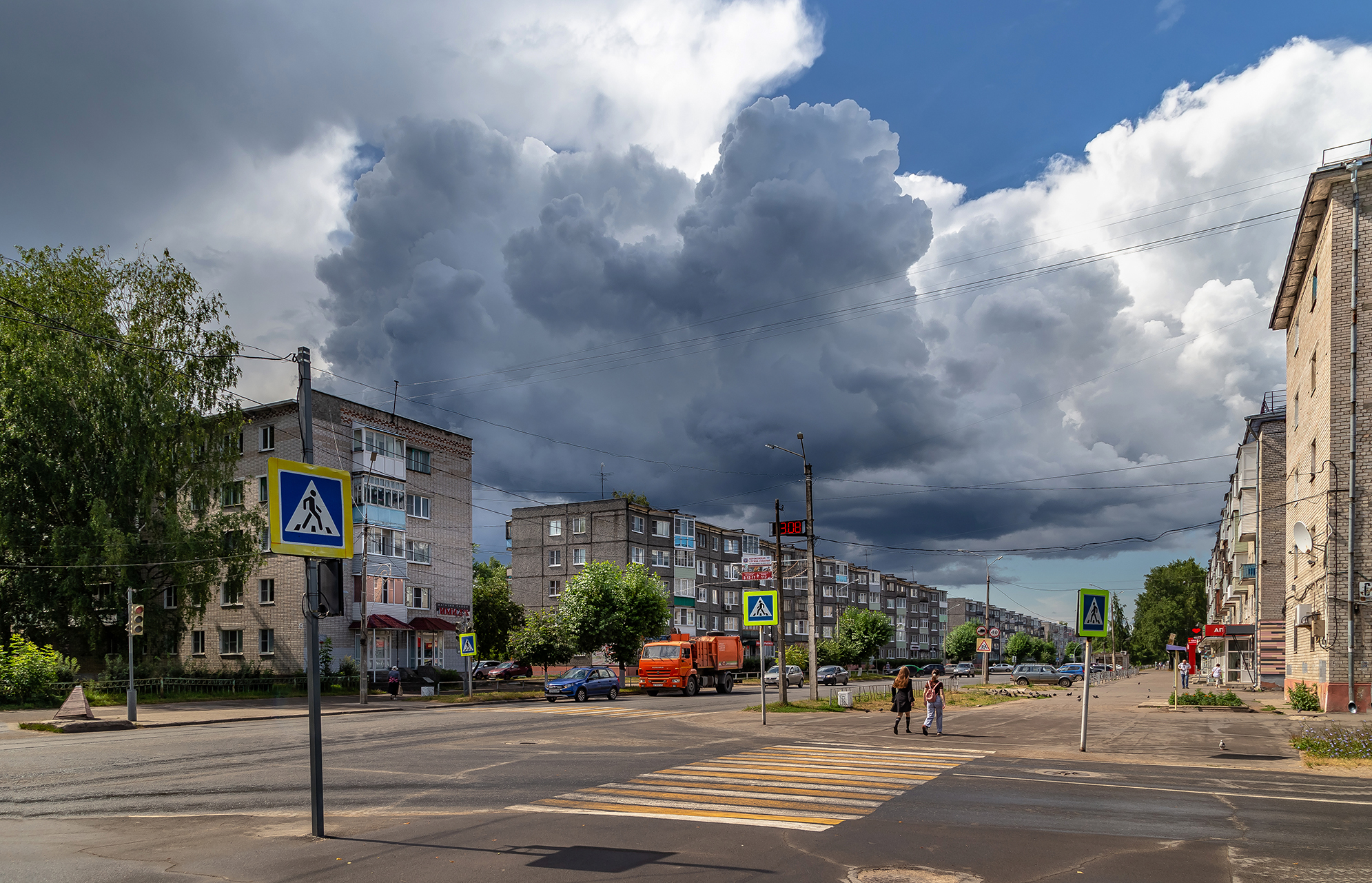 город, улица, перекрёсток, туча., Анкудинов Леонид