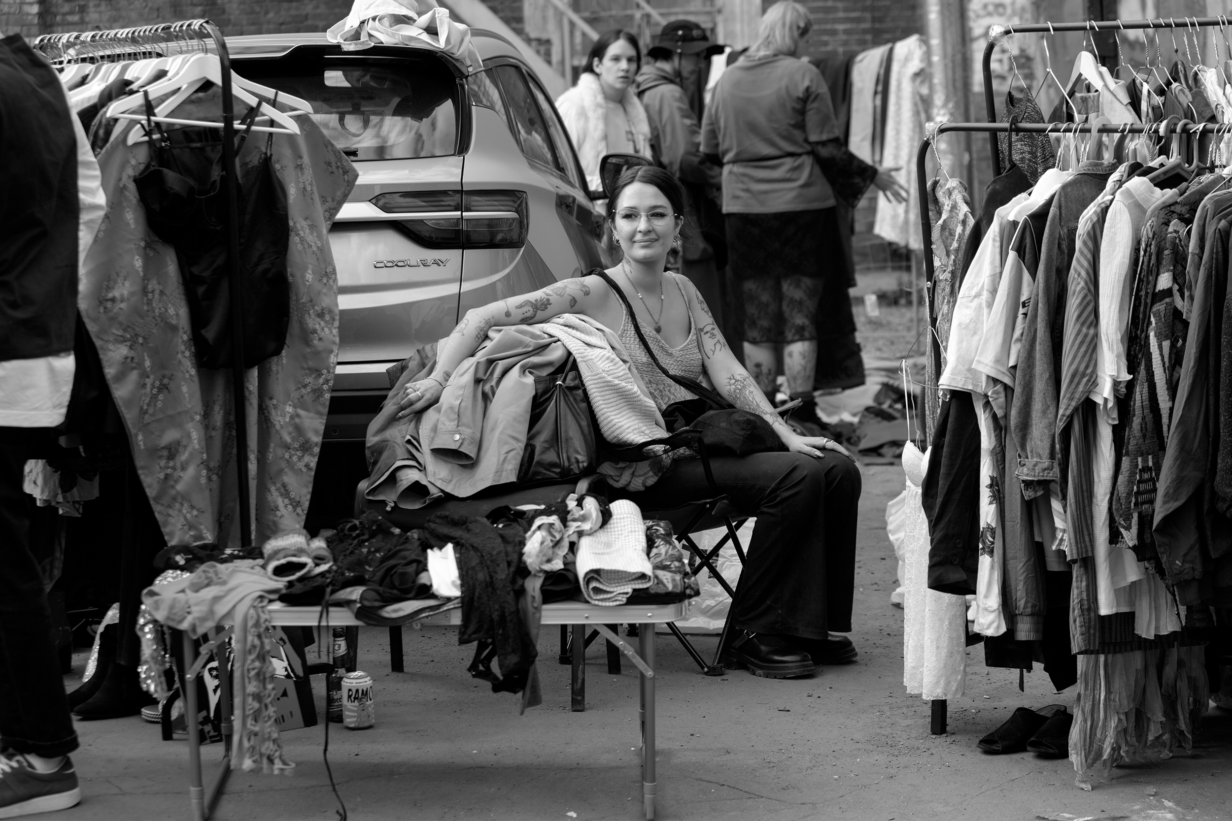 street, black and white, blackandwhitephoto, bnw, documentary, reportage, street, streetphoto, street life, streetbw, streetbnw, streetmoment, Irina Boldina, reportage, human, bw, blackwhite, mood, life, female, woman, Ирина Болдина