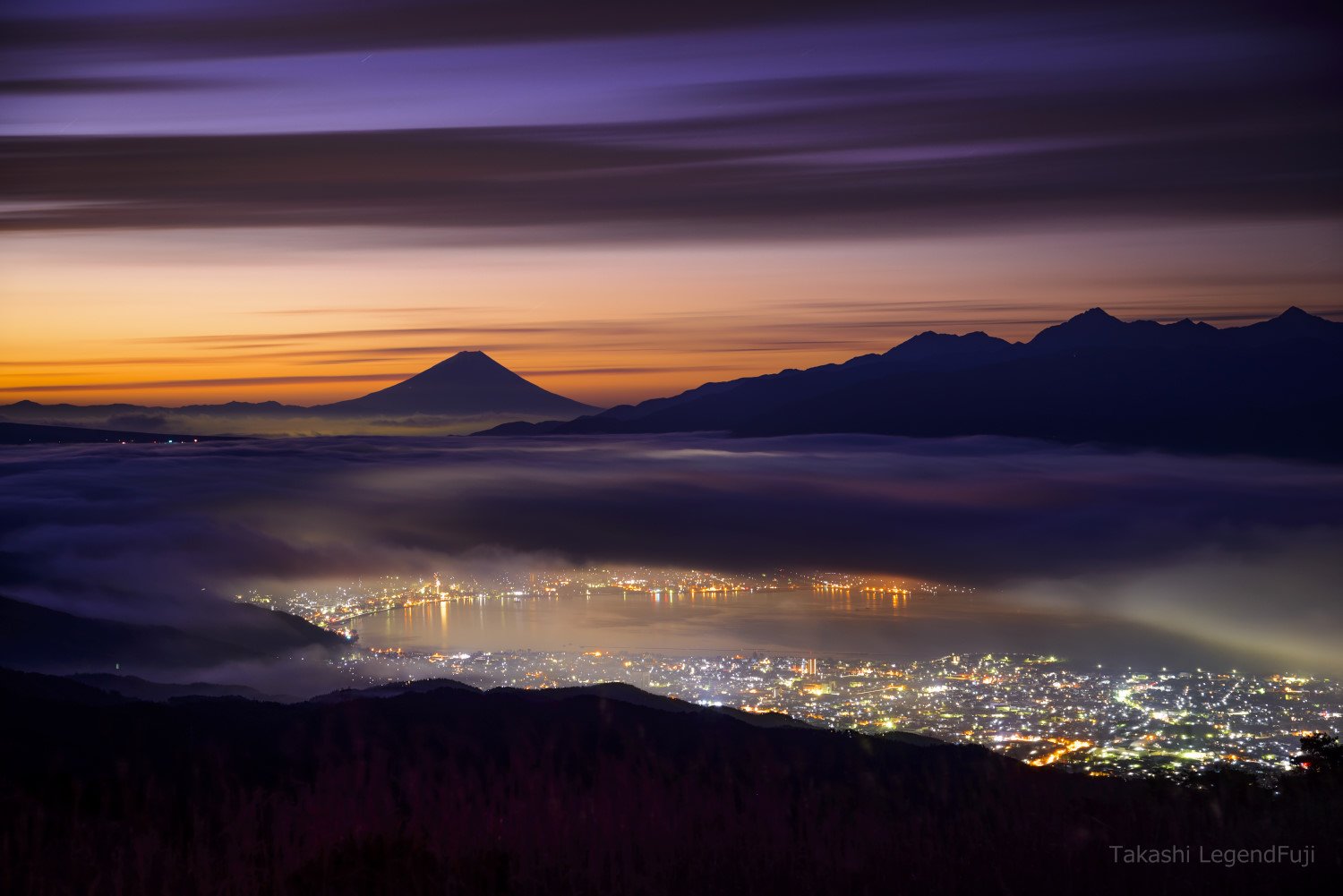 Fuji,mountain,cloud,purple,pink,lake,night,dawn,Japan,light,, Takashi