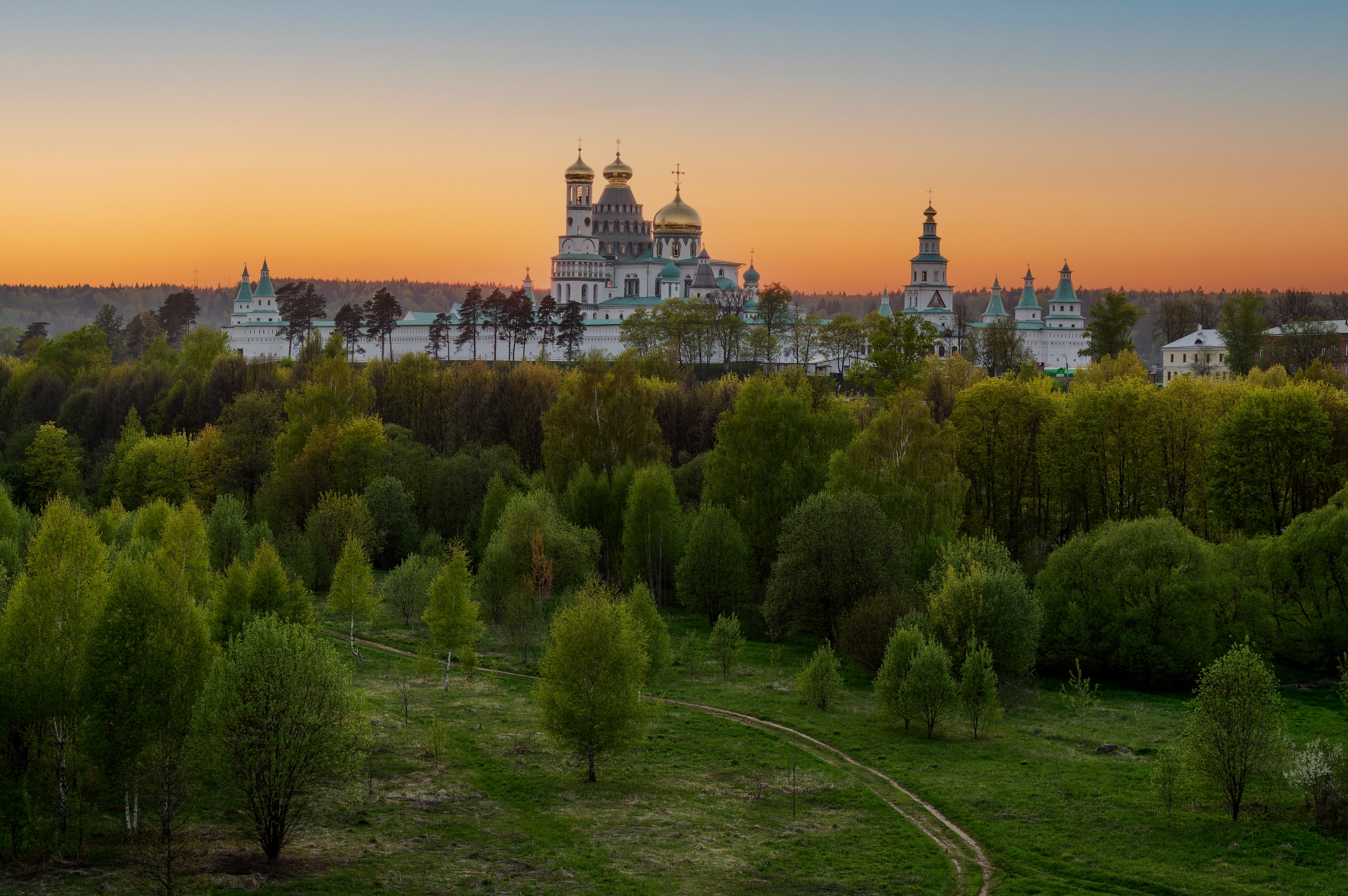 россия, истра, весна, вечер, закат, истра, храм, церковь, православие, монастырь, новый иерусалим, Томислав Ракичевич