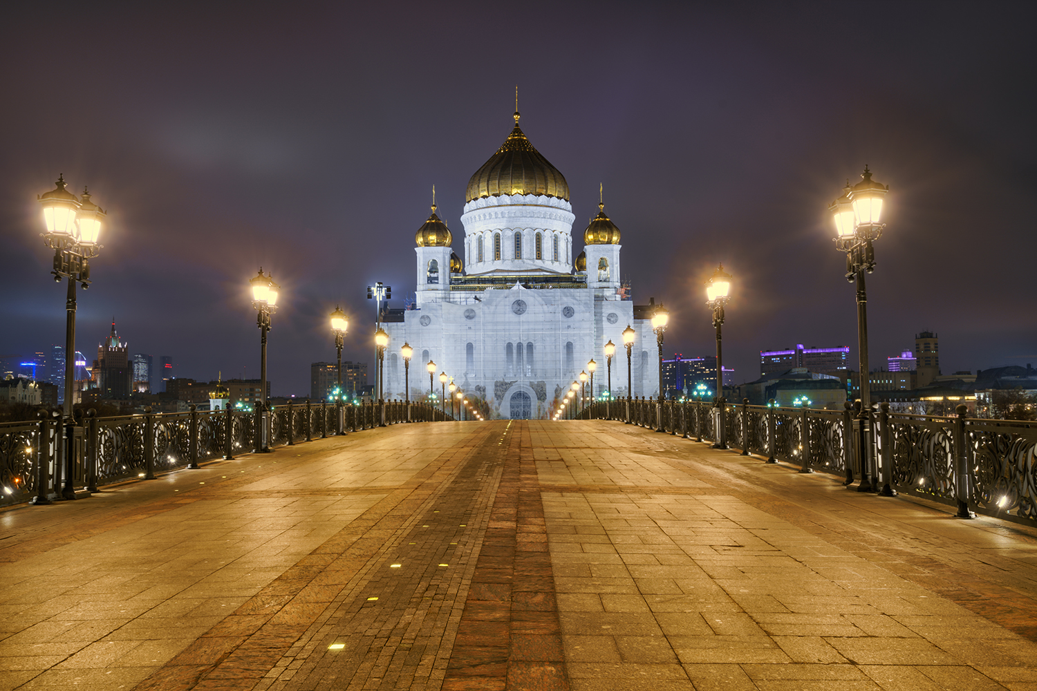 Россия, Москва, Храм Христа, Патриарший мост, вечер,ночь, Лариса Дука