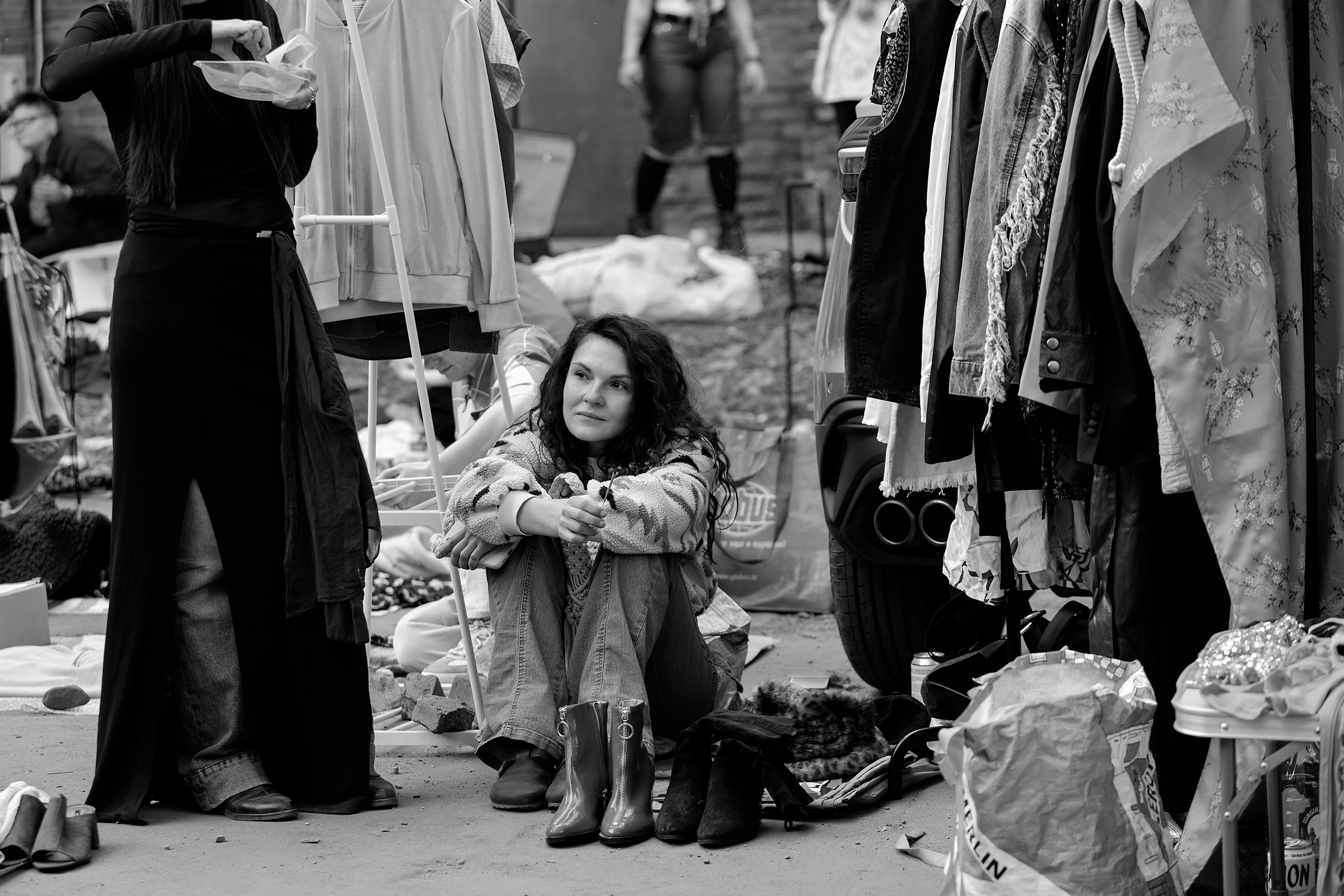 street, black and white, blackandwhitephoto, bnw, documentary, reportage, street, streetphoto, street life, streetbw, streetbnw, streetmoment, Irina Boldina, reportage, human, bw, blackwhite, mood, life, female, woman, Ирина Болдина