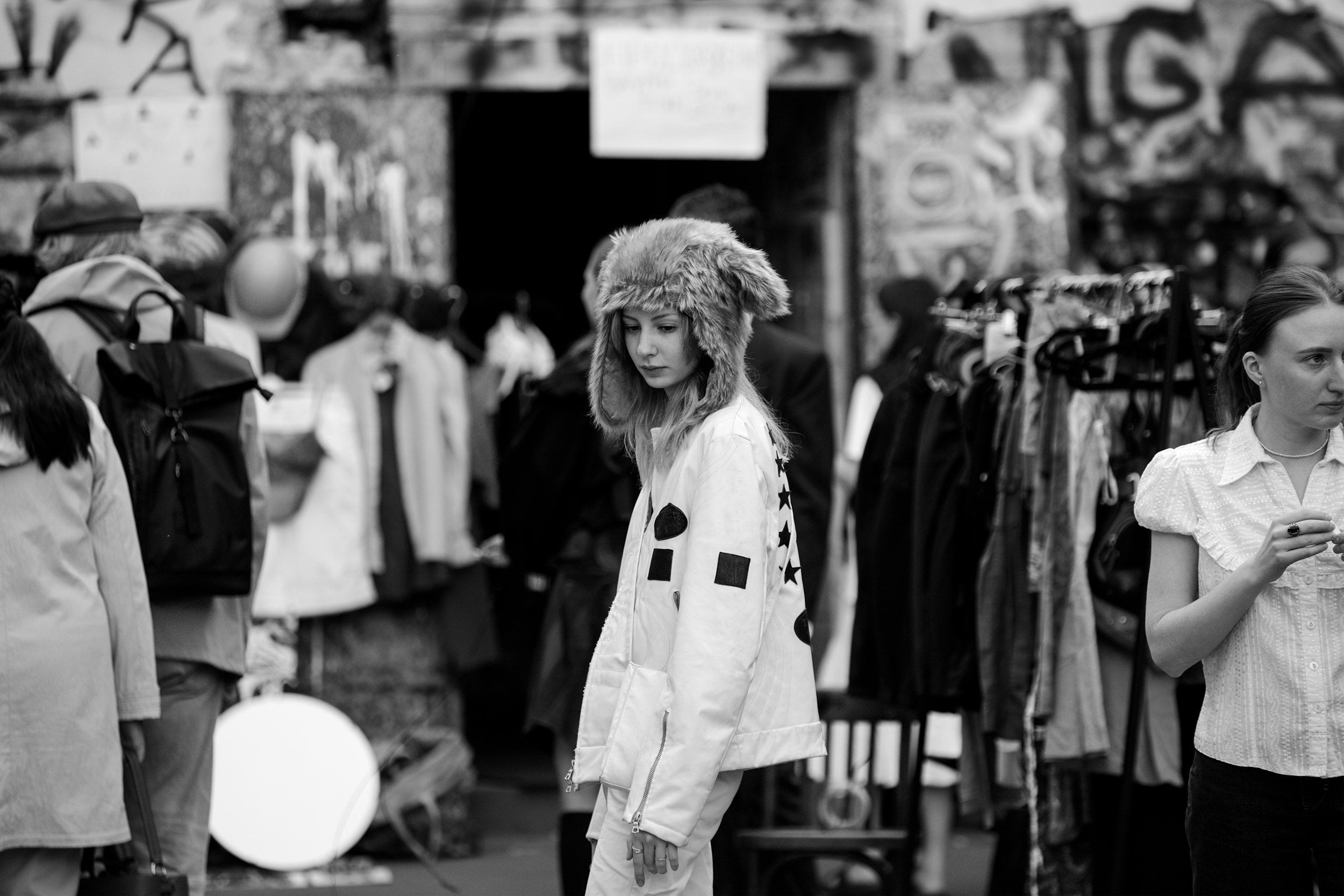 street, black and white, blackandwhitephoto, bnw, documentary, reportage, street, streetphoto, street life, streetbw, streetbnw, streetmoment, Irina Boldina, reportage, human, bw, blackwhite, mood, life, female, woman, Ирина Болдина