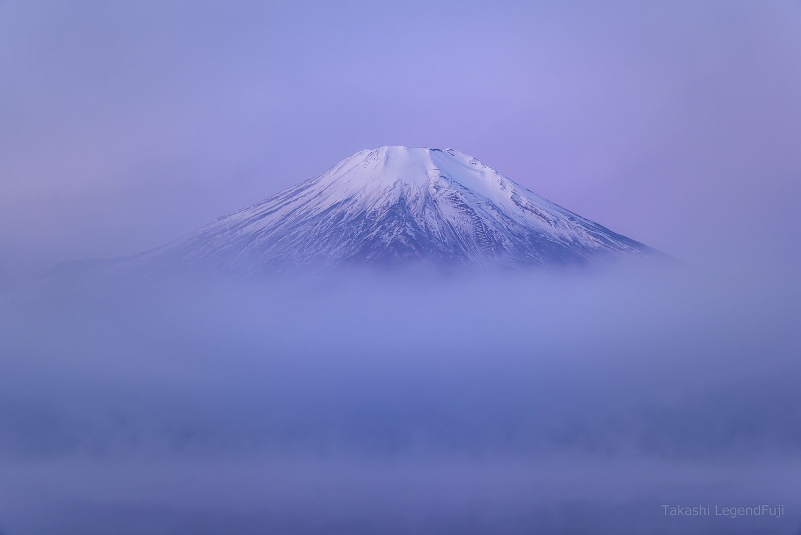 Fuji,mountain,landscape,cloud,fog,gas,lake,water,snow,peak,morning,dawn,white,blue,pink,Japan, Takashi