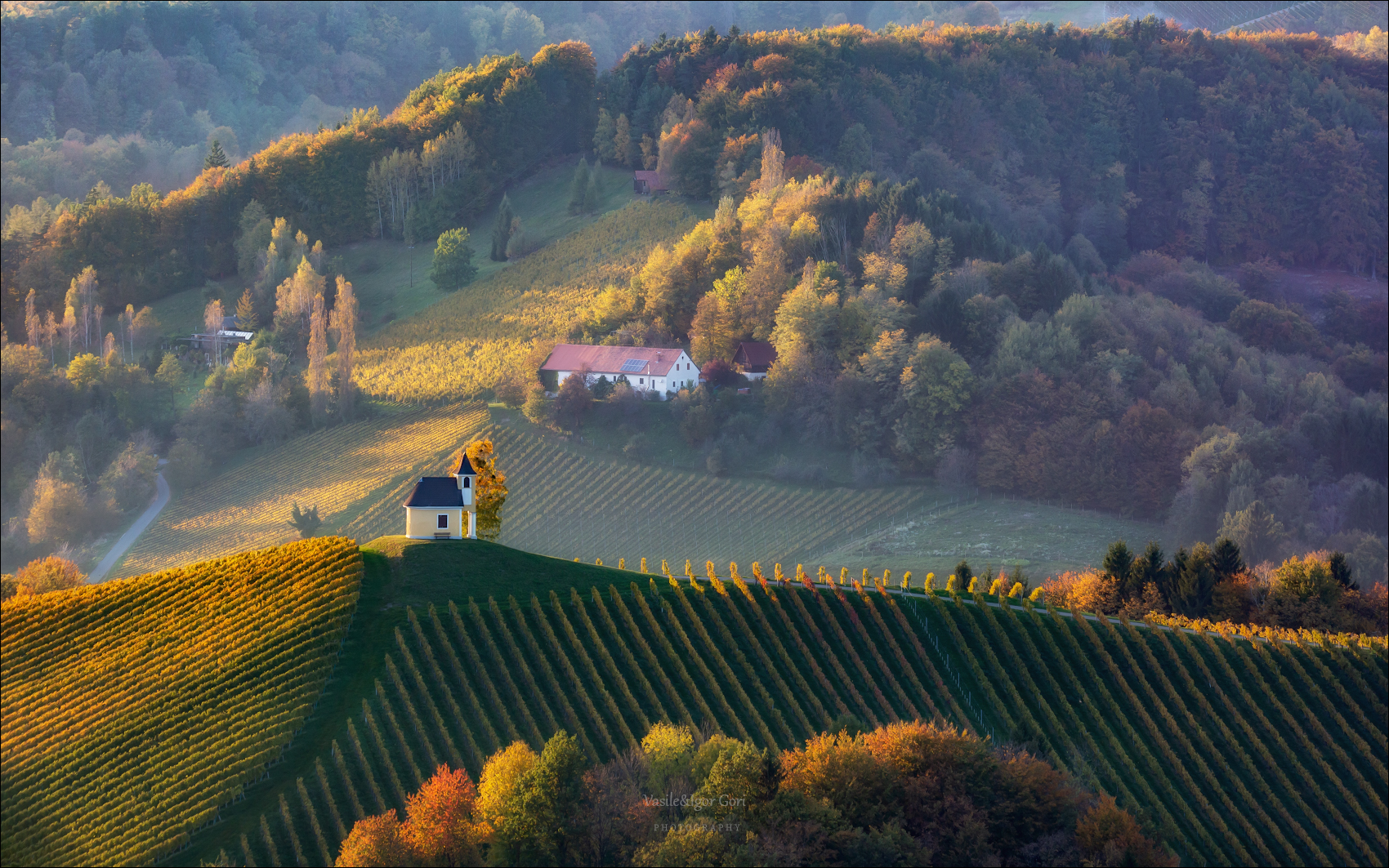 dreisiebner kapelle,свет,часовня,штирия,chapel,гамлит,цавстрия,gamlitz- sernau,landscape,панорама,осень,rural, Гори Василий