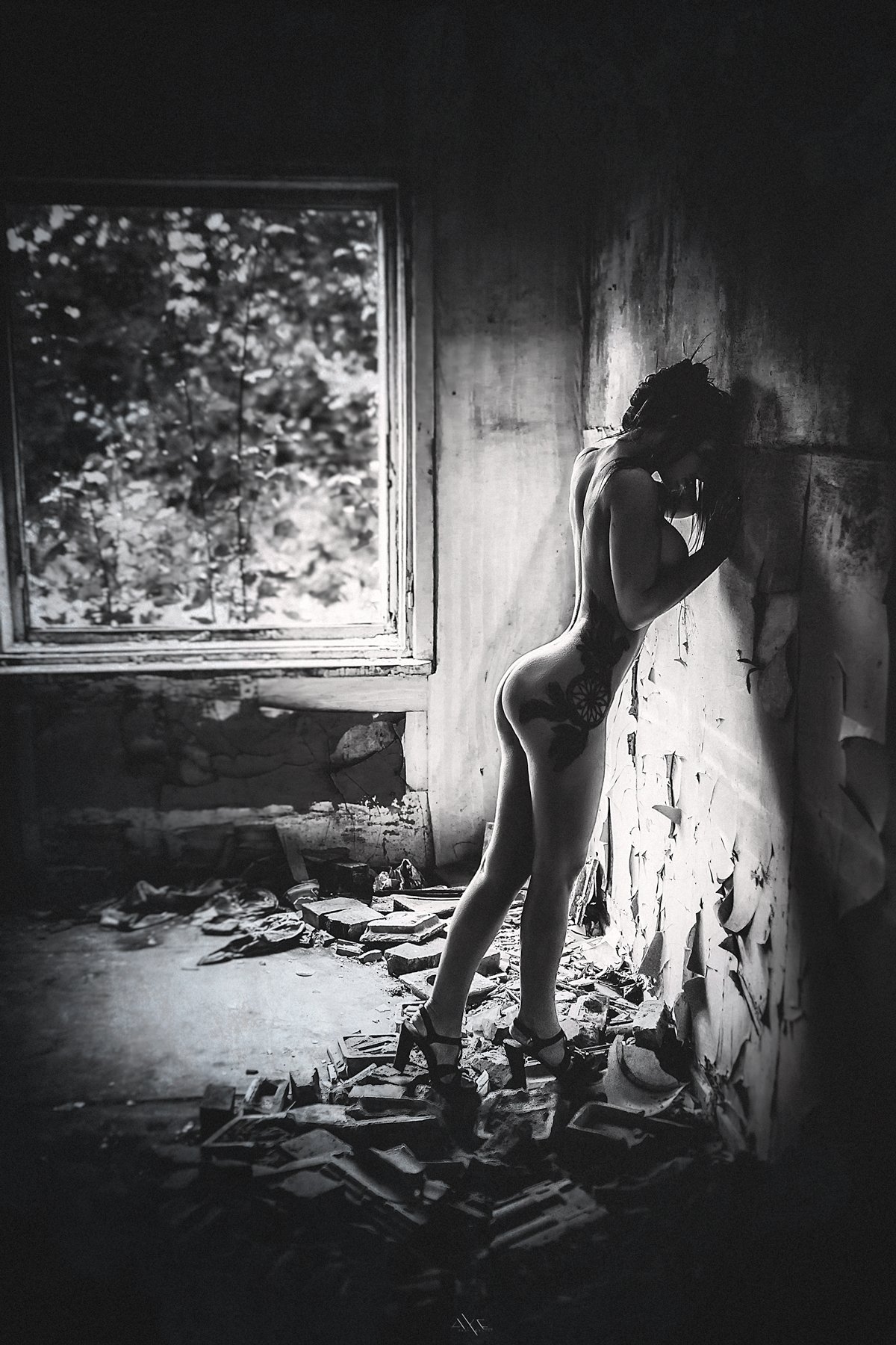 Abandoned, Natural light, Nude, Portrait, Woman, Руслан Болгов (Axe)