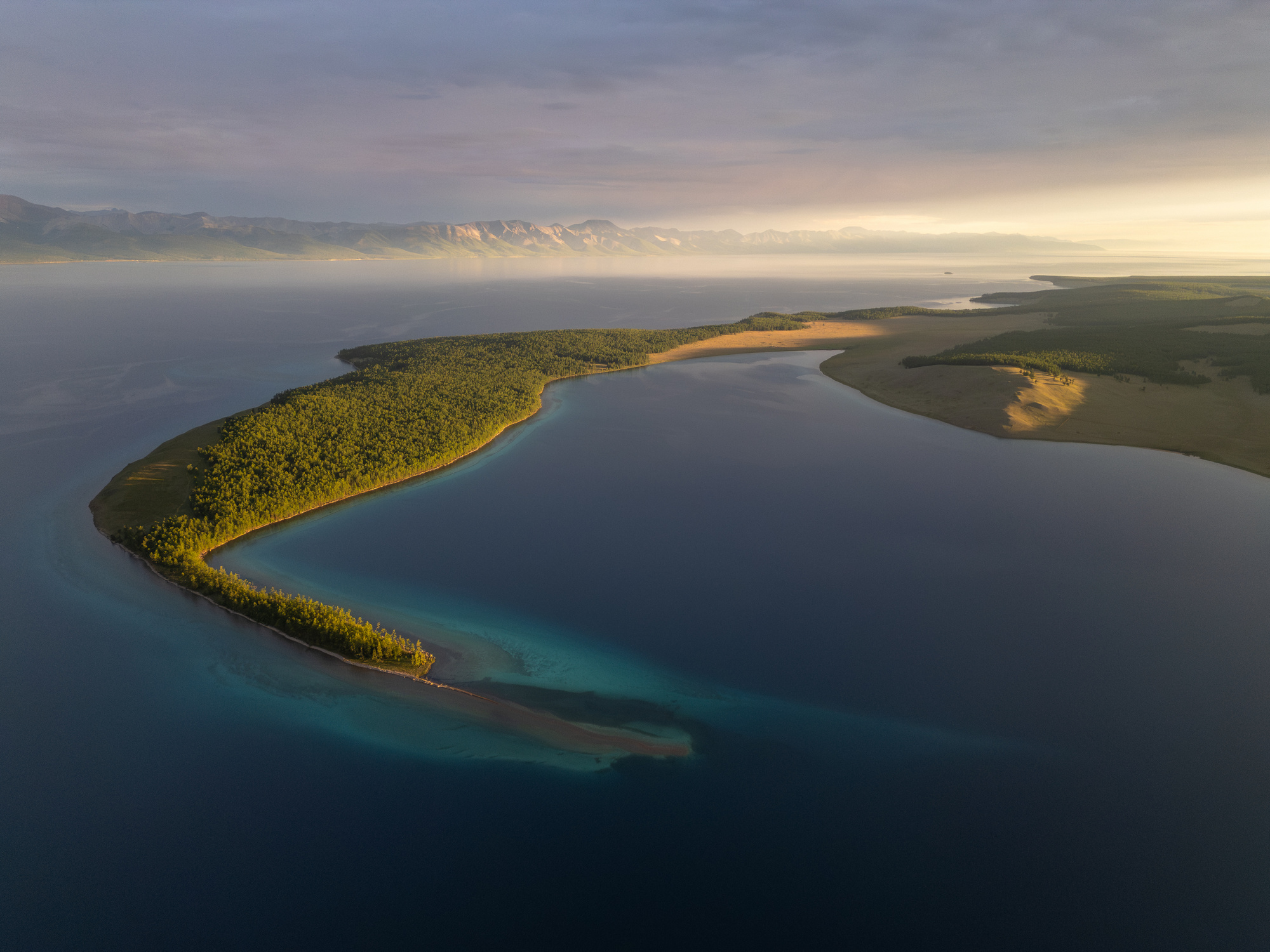 монголия, озеро, горы, хубсугул, рассвет, лес, бухта, mongolia, lake, mountains, hubsugul, sunrise, forest, bay, Баландин Дмитрий