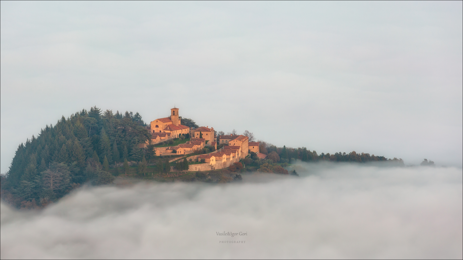 italy,monte rua,colli euganei,eremo camaldolese,италия,монастырь,эвганскиехолмы,монте руа,туман,torreglia,fog, Гори Василий