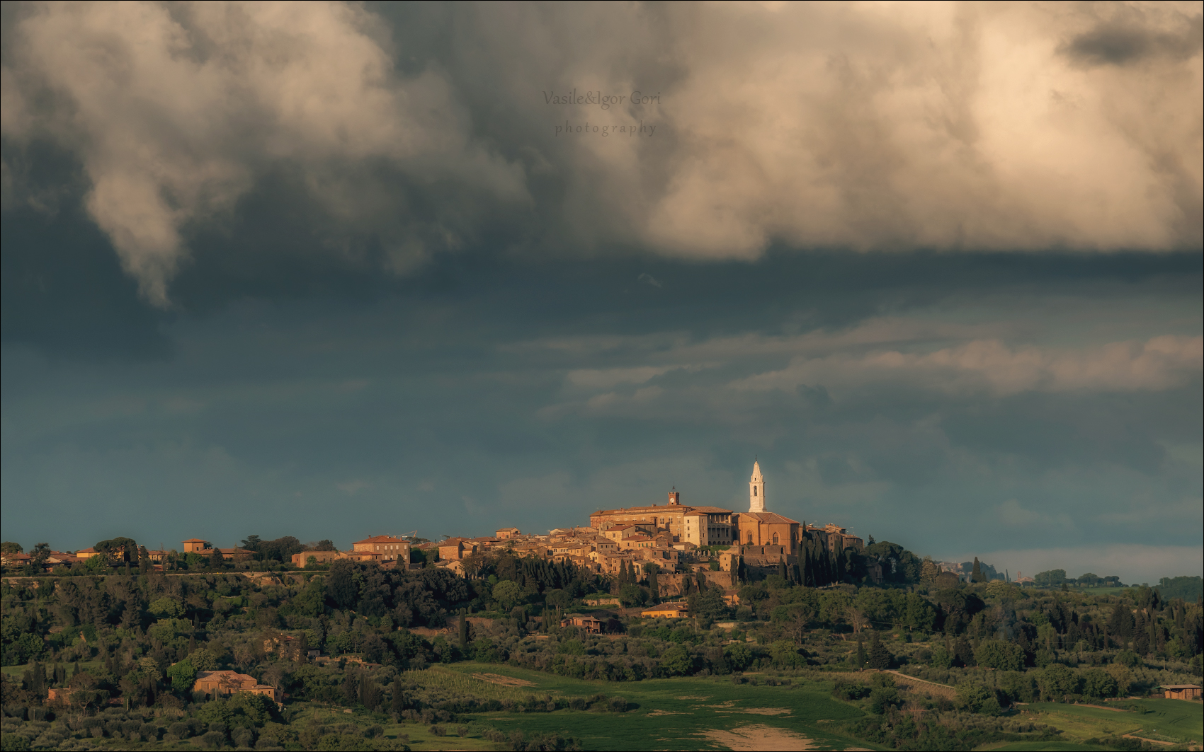 italy,пьенца,italia,тоскана,pienza,кипарис,toscana,весна,городской вид,tuscany,cipressi,belvedere,quirico d\'orcia,тени,rural,landscapes,nature, Гори Василий