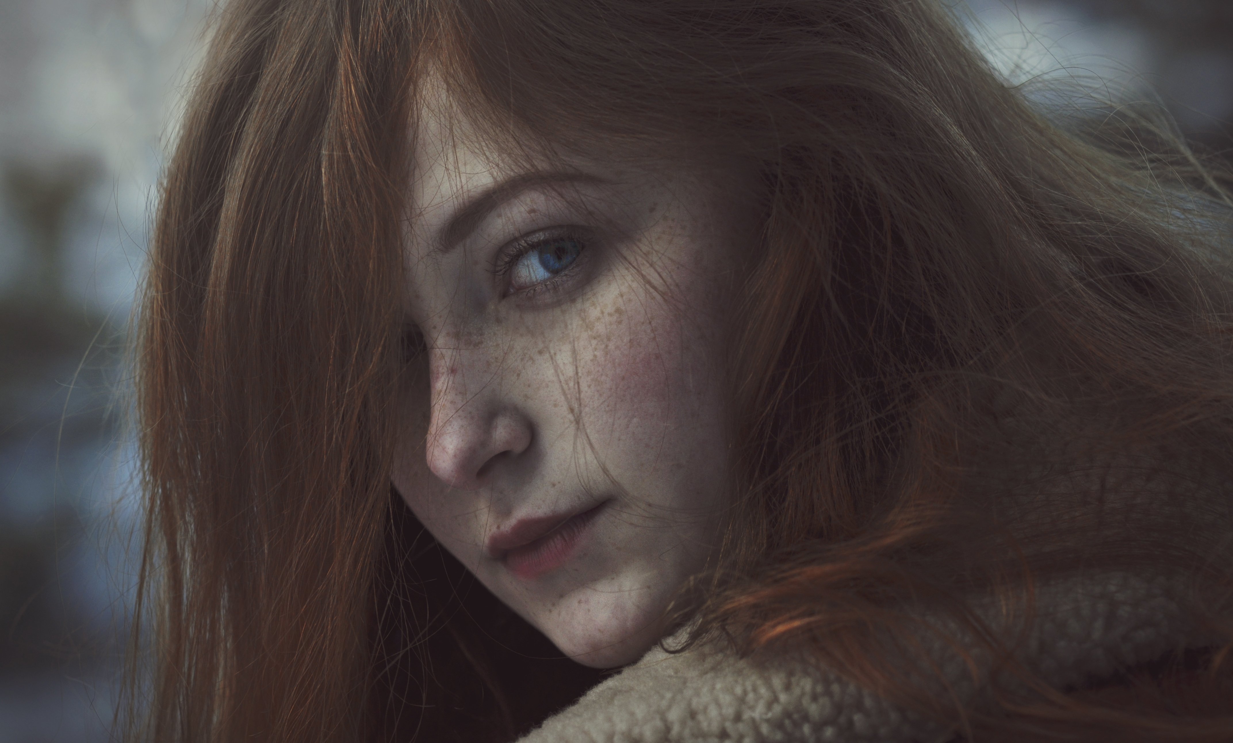 #portrait #girl #redhead #winter #freckles, fineus