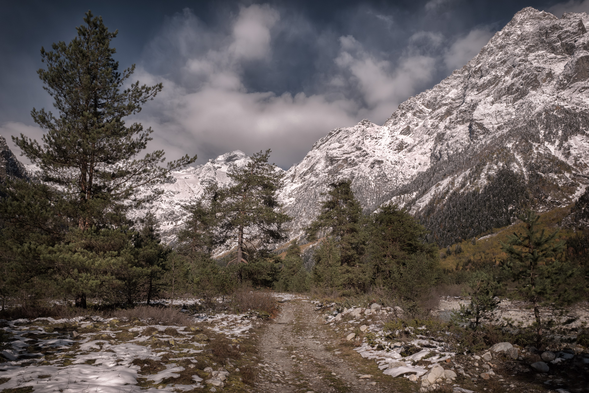 svaneti, becho, mazeri, ushba, mountains, autumn, fall, snow, nature, clouds, sky, high, landscape, scenery, travel, outdoors, georgia, sakartvelo, chizh, Чиж Андрей