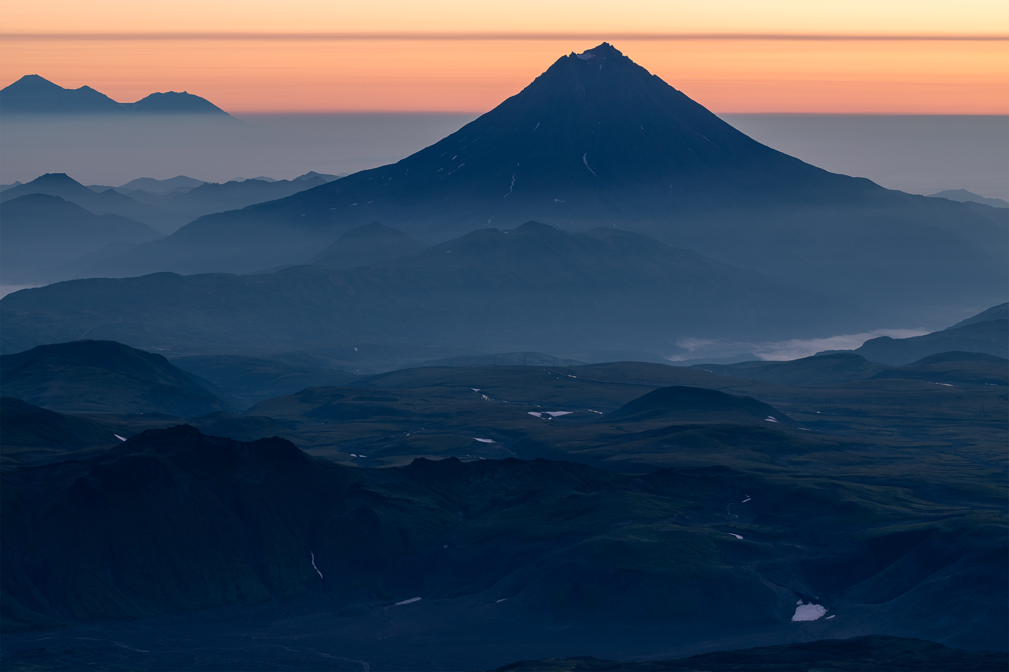 корякский, камчатка, авачинский, вулканы, рассвет, kamchatka, горелый, туман, велючинский, Александр Телешов