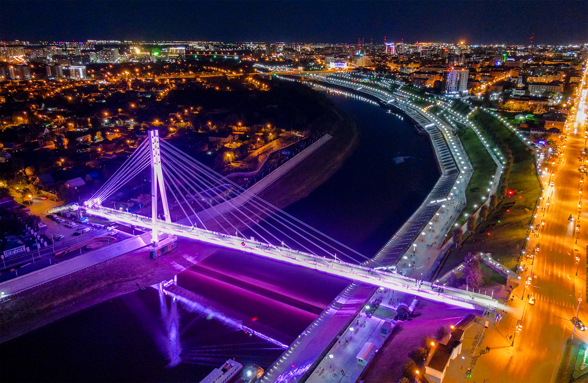 мост влюбленных тюмень, Виктор Ухачев