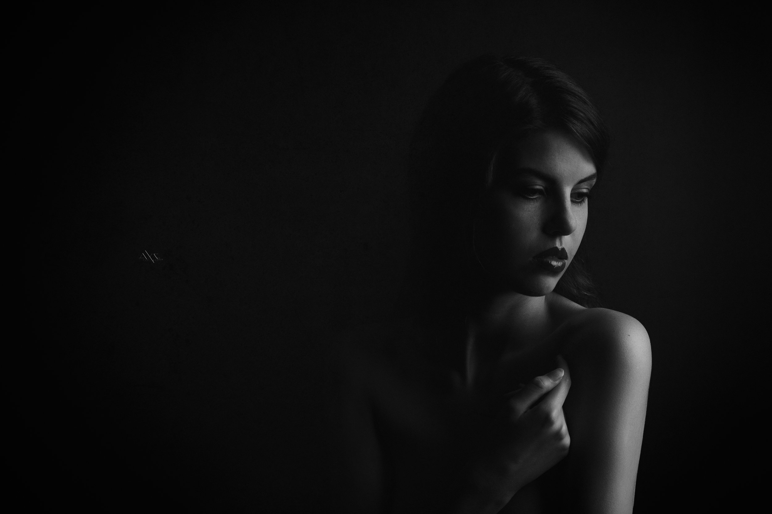 Black and white, Low-key, Portrait, Studio, Woman, Руслан Болгов (Axe)