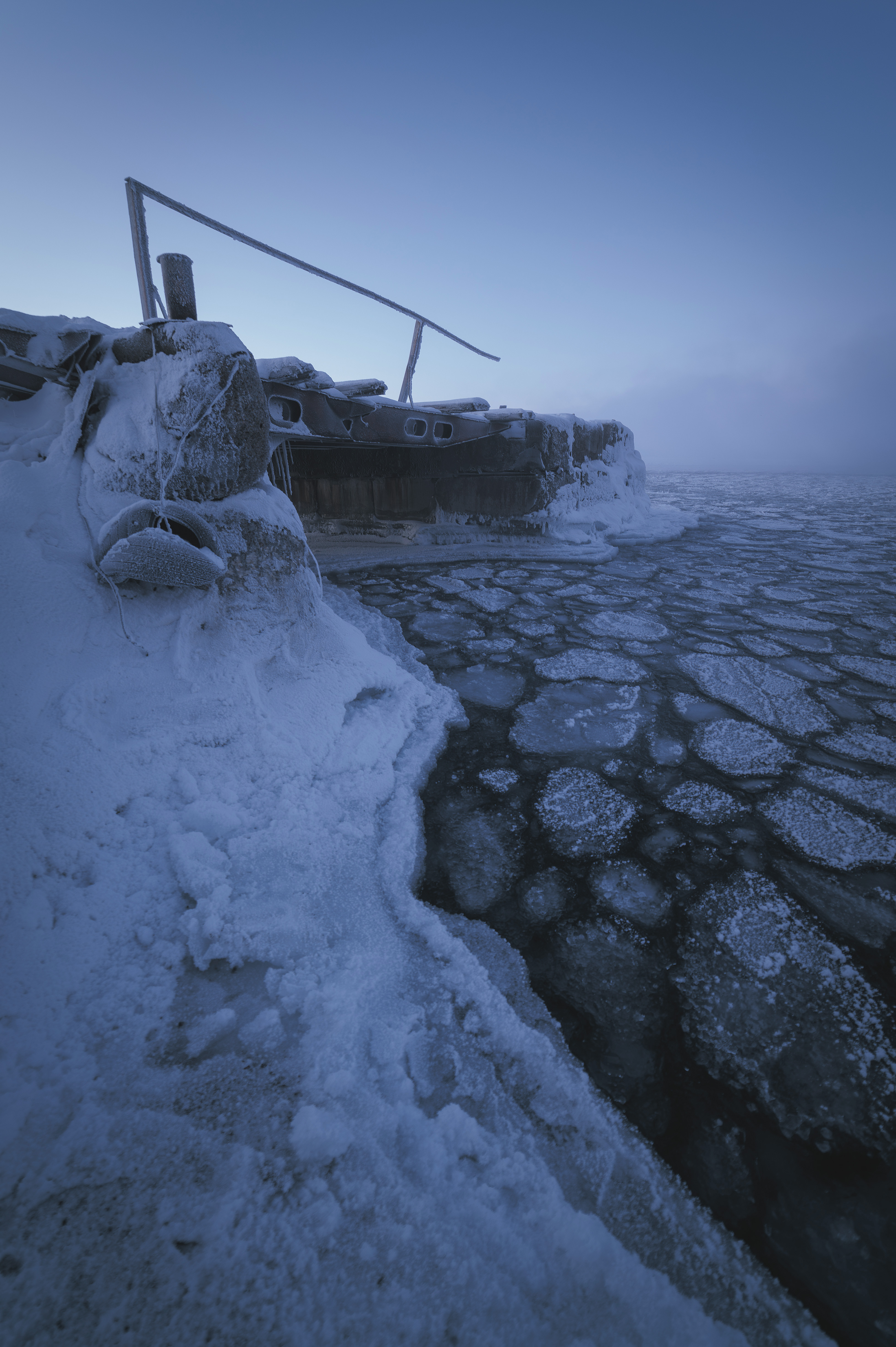 pier, baikal, cold, frozen, wintere, ice, bridge, lake, angara, листвянка, пирс, зима, мороз,, Бугримов Егор