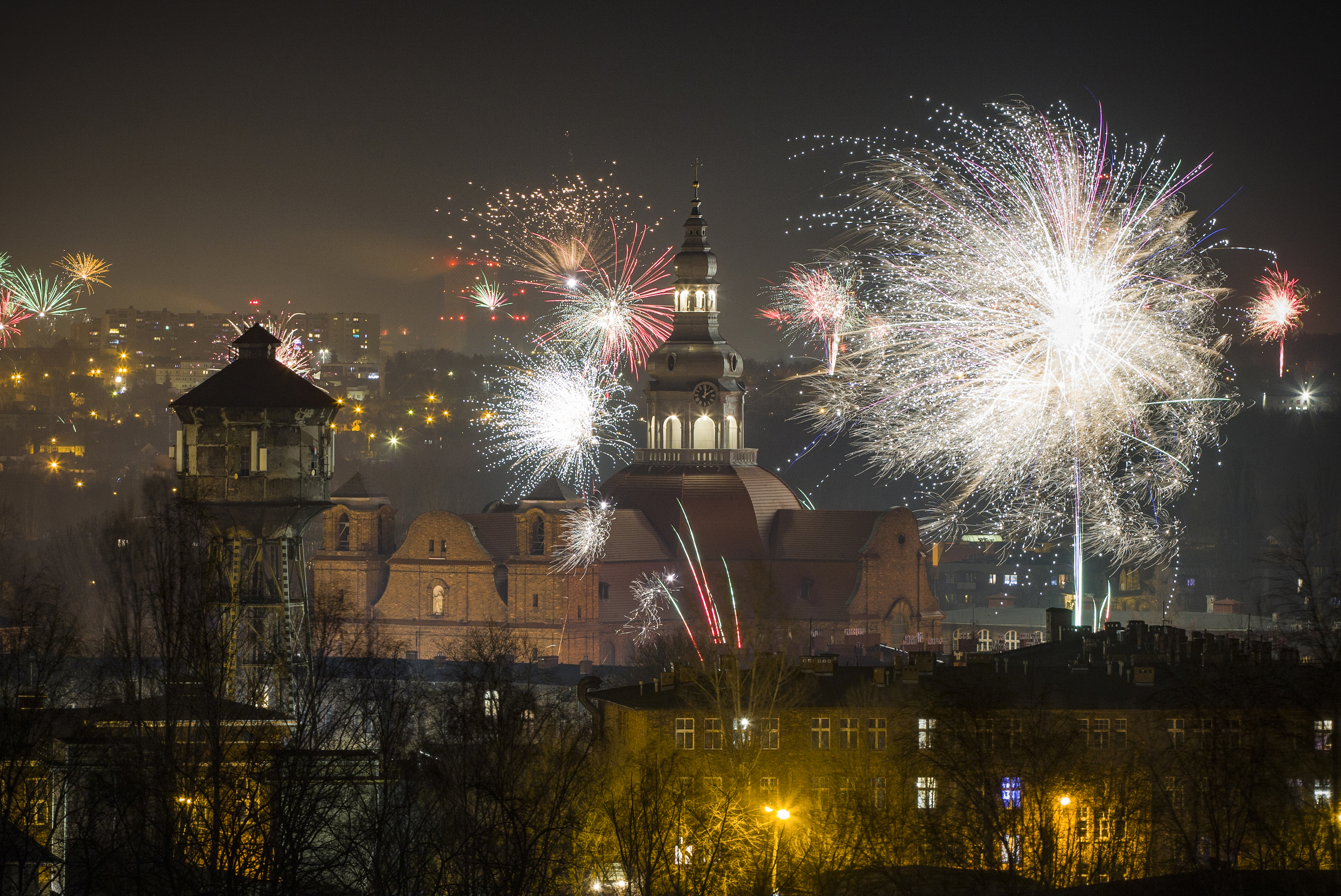 Night, Celebration, Firework, Architecture, Illuminated, City, Firework, Explosive, Nikiszowiec, Katowice, 2025, NewYear, Damian Cyfka