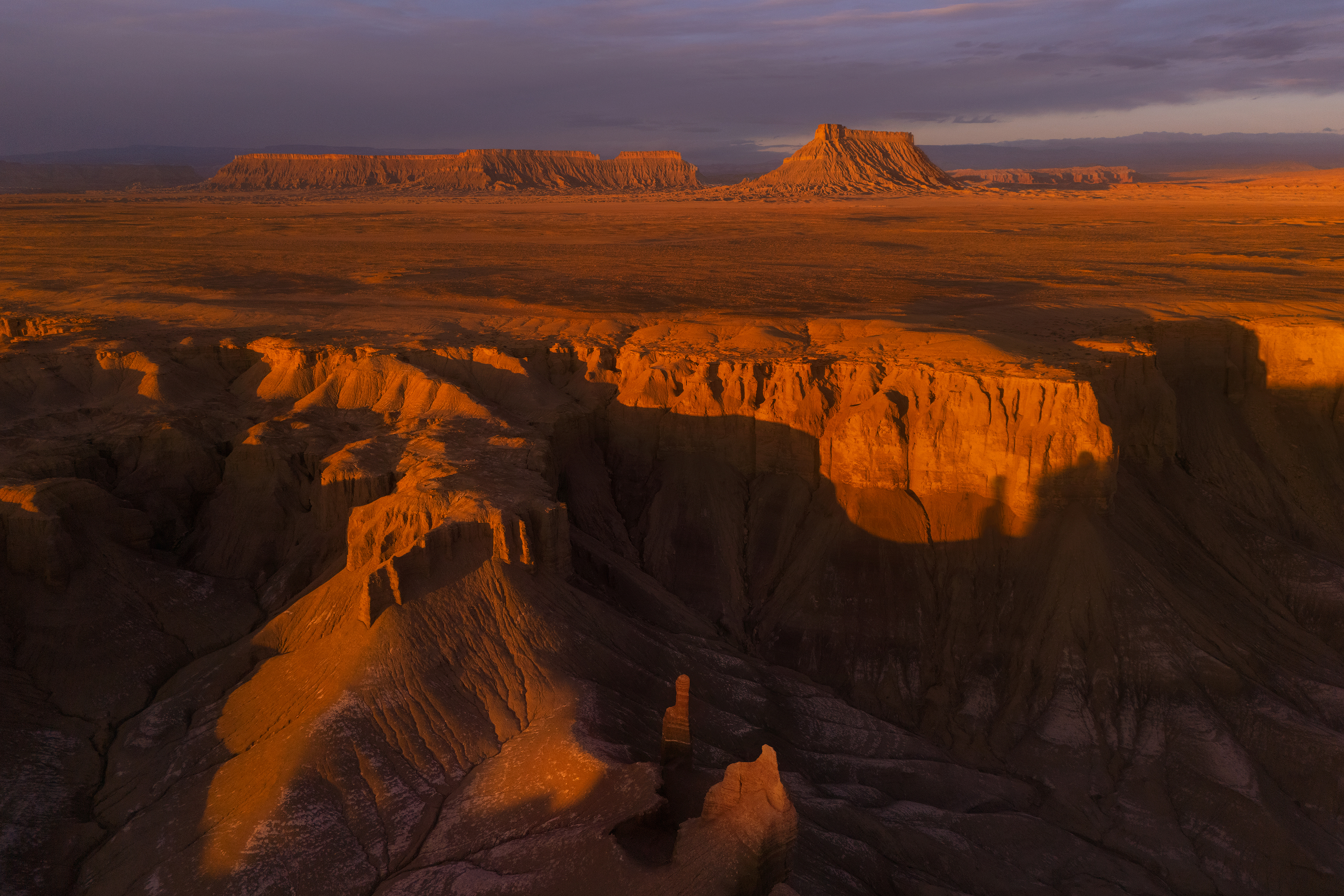 #utah #southwest #visitutah #hanksville #moonscape_overlook #epic #viewpoint #worldphototravels #mikereyfman, Майк Рейфман