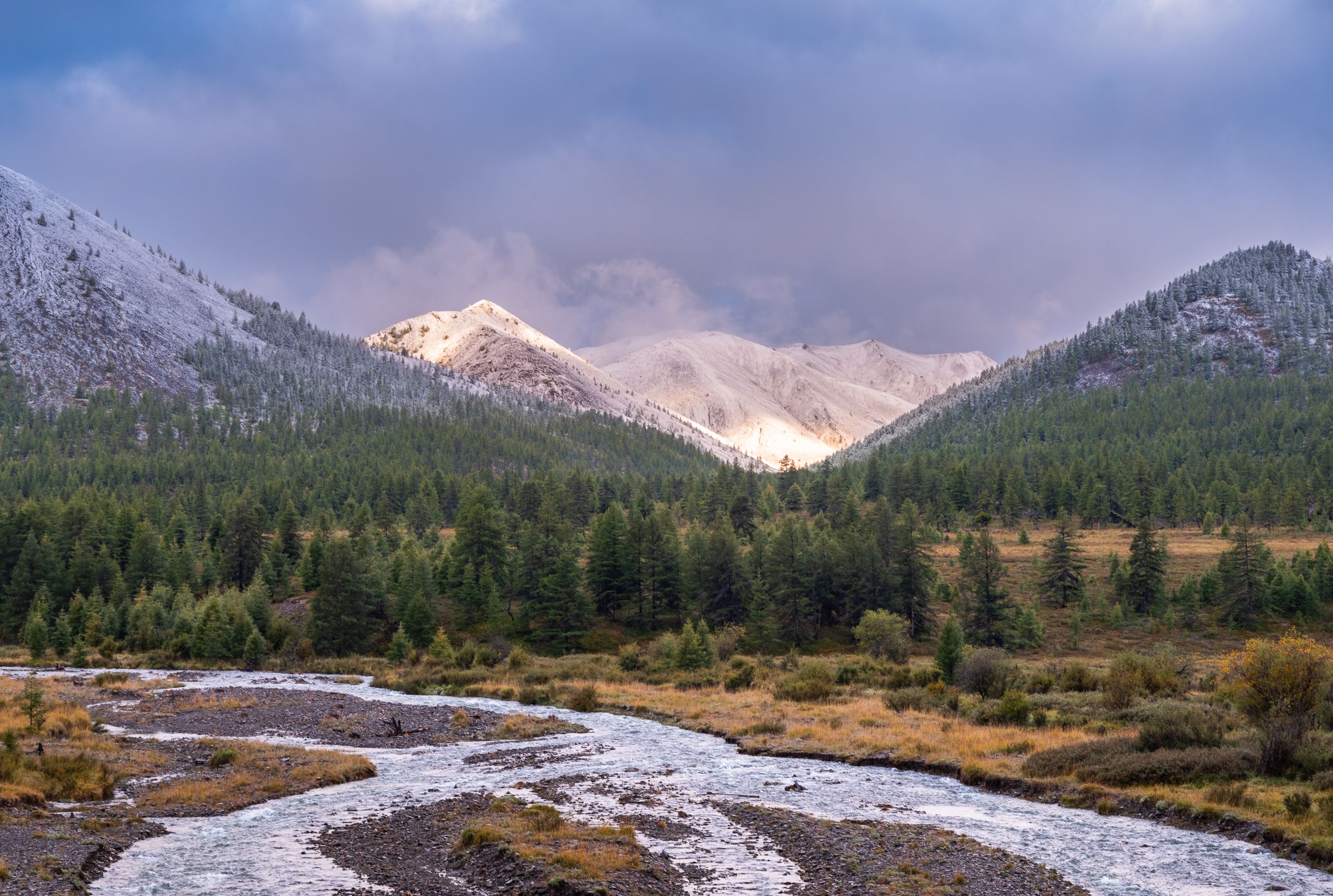 Якутия, Сунтар-Хаята, горы, снег, Evgeniy Khilkevitch
