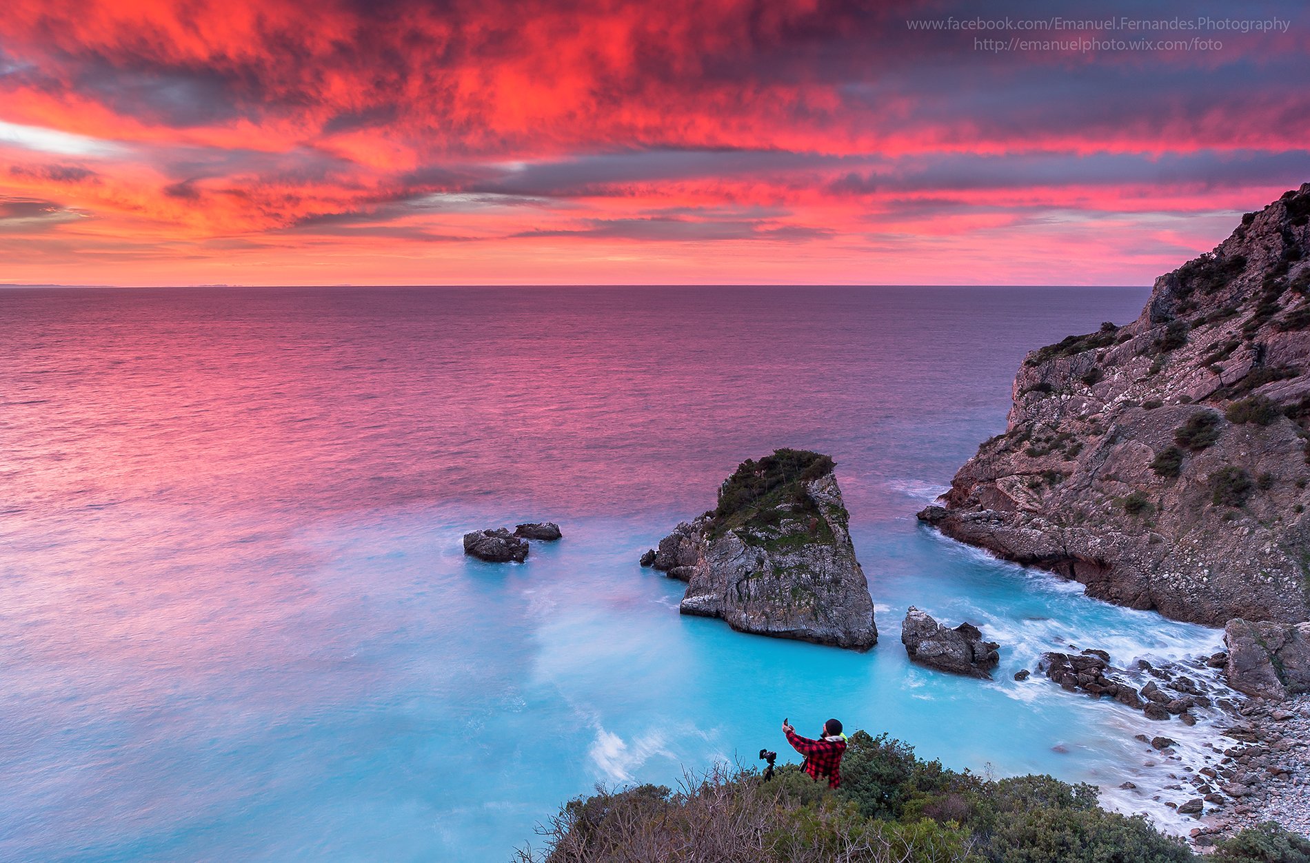 sea,rocks,water,blue,sunrise,sunset,Portugal,, Emanuel Fernandes