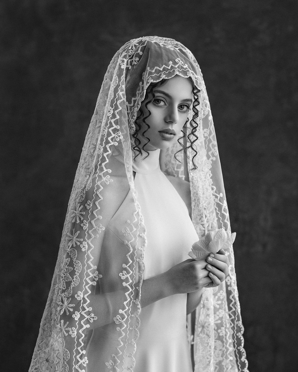 , Елена Михайлова