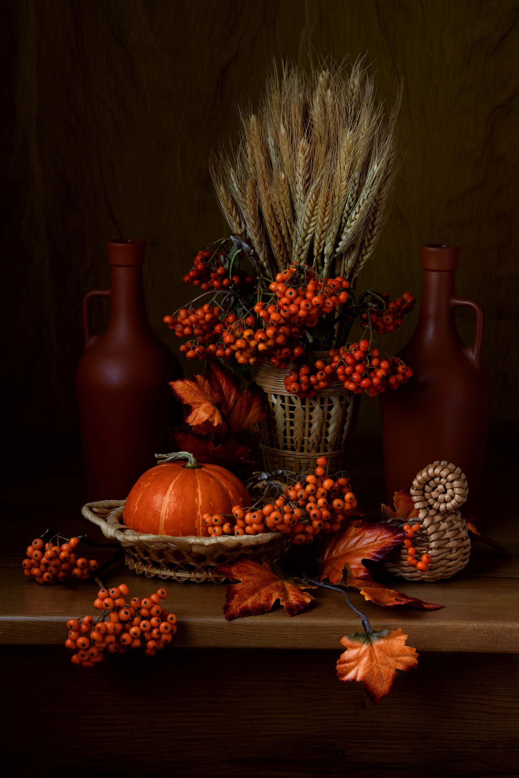 Рябина, колоски, тыква, кувшин, кленовый лист., Лапин Сергей