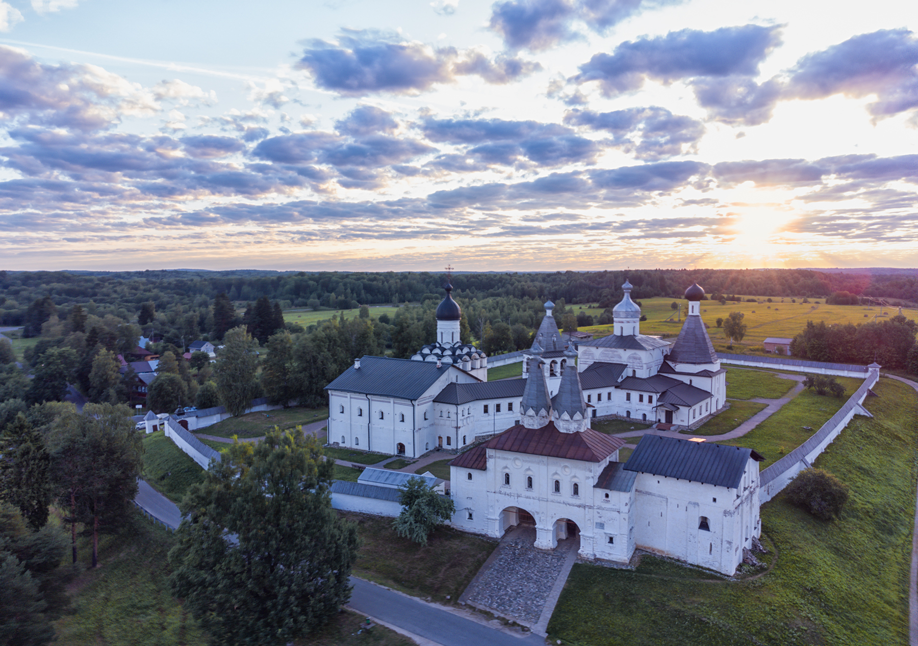 Россия, Вологда, Ферапонтов монастырь, Лариса Дука