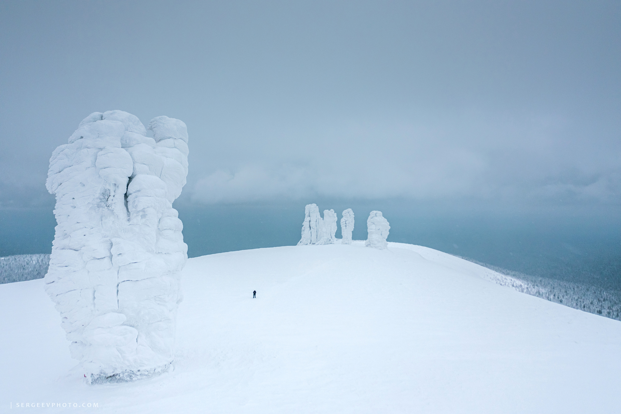 природа, коми, урал, маньпупунёр, северный урал, пейзаж, столбы выветривания, природа, плато маньпупунёр, горы, аэрофото, nature, komi, ural, manpupuner, northern ural, landscape, nature, mountains, aerial, Сергеев Кирилл