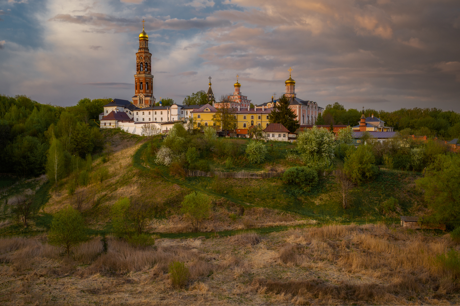 россия, пощупово, весна, рязанская область, храм, церковь, православие, деревня, монастырь, вечер, колокольня, тучи, Томислав Ракичевич