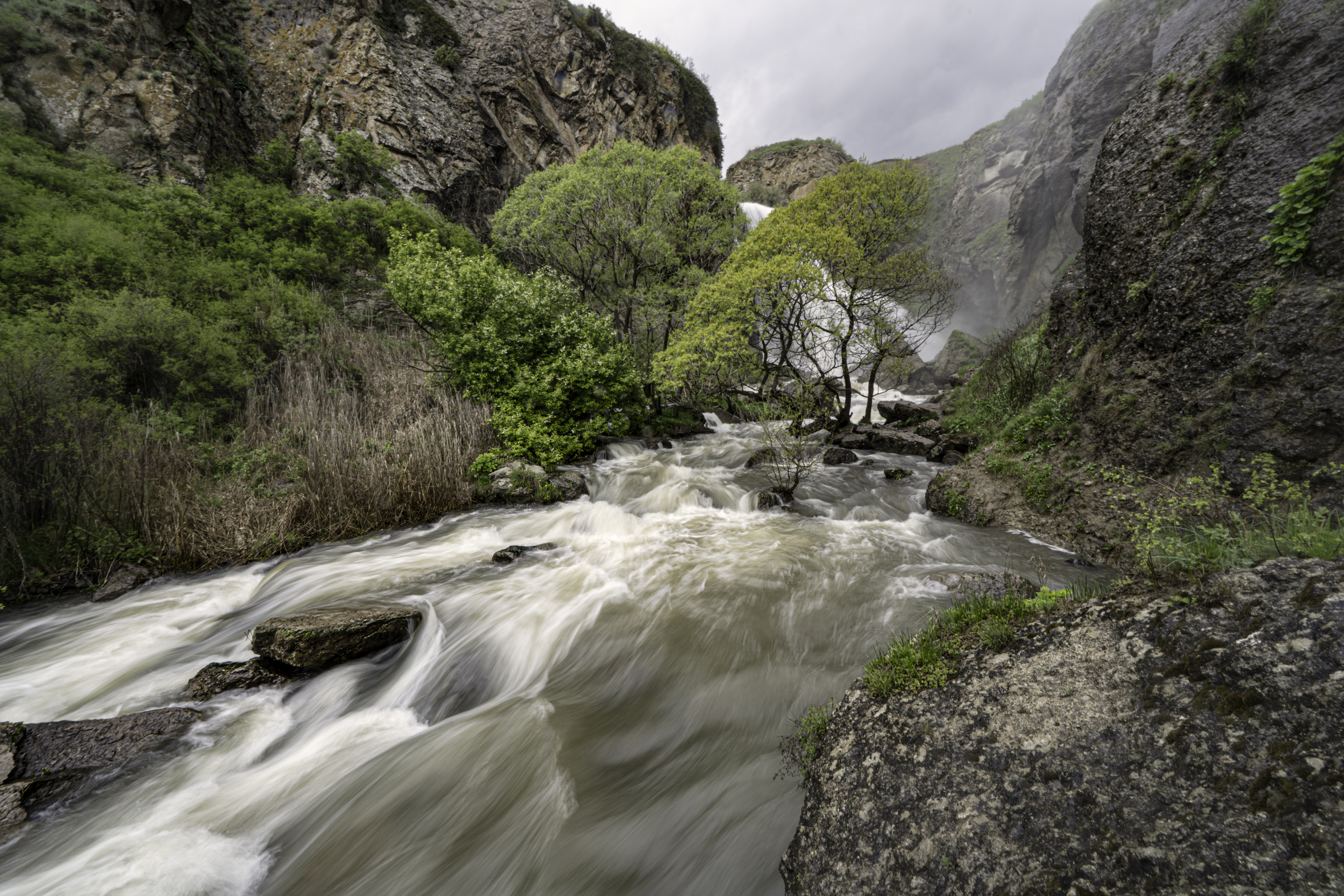 Армения, Ширакская область, водопад Трчкан, река Чичхан, Гаврилов Юрий