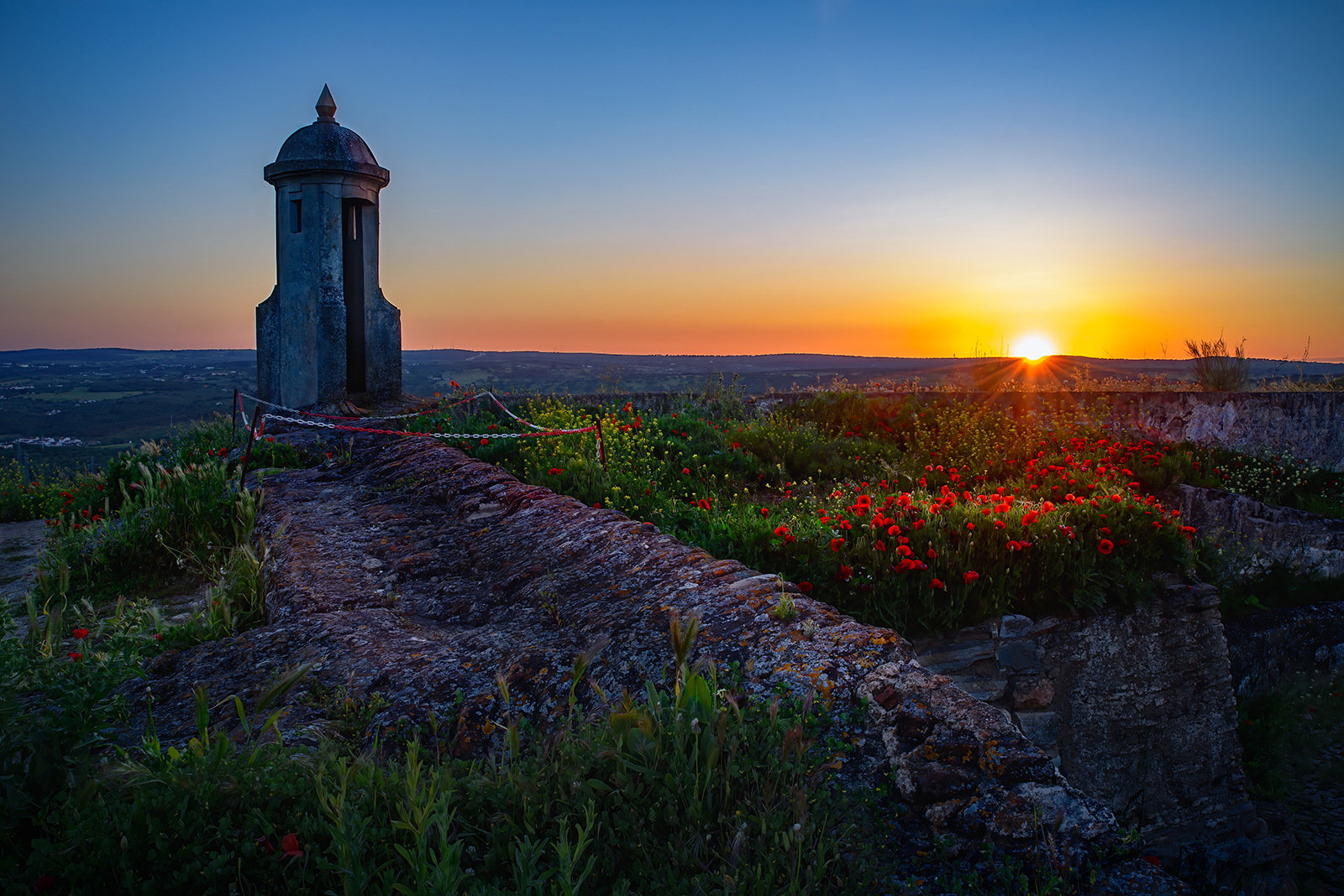 fortress, sunset, Veaceslav Chisalita