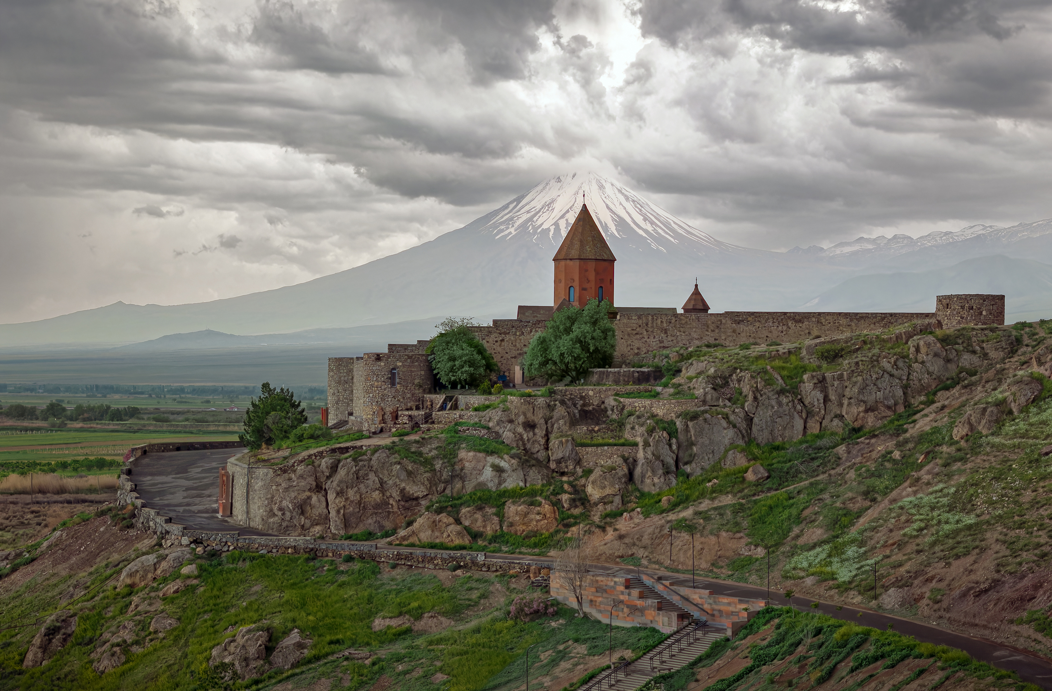 Хор Вирап Арарат, Igor Yurkin