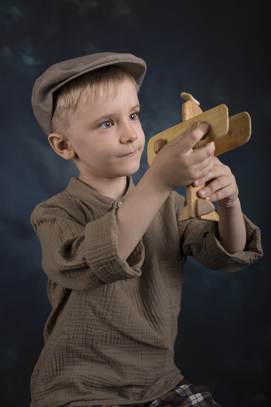 дети портрет мальчик мечта самолетик, Римма Алеева