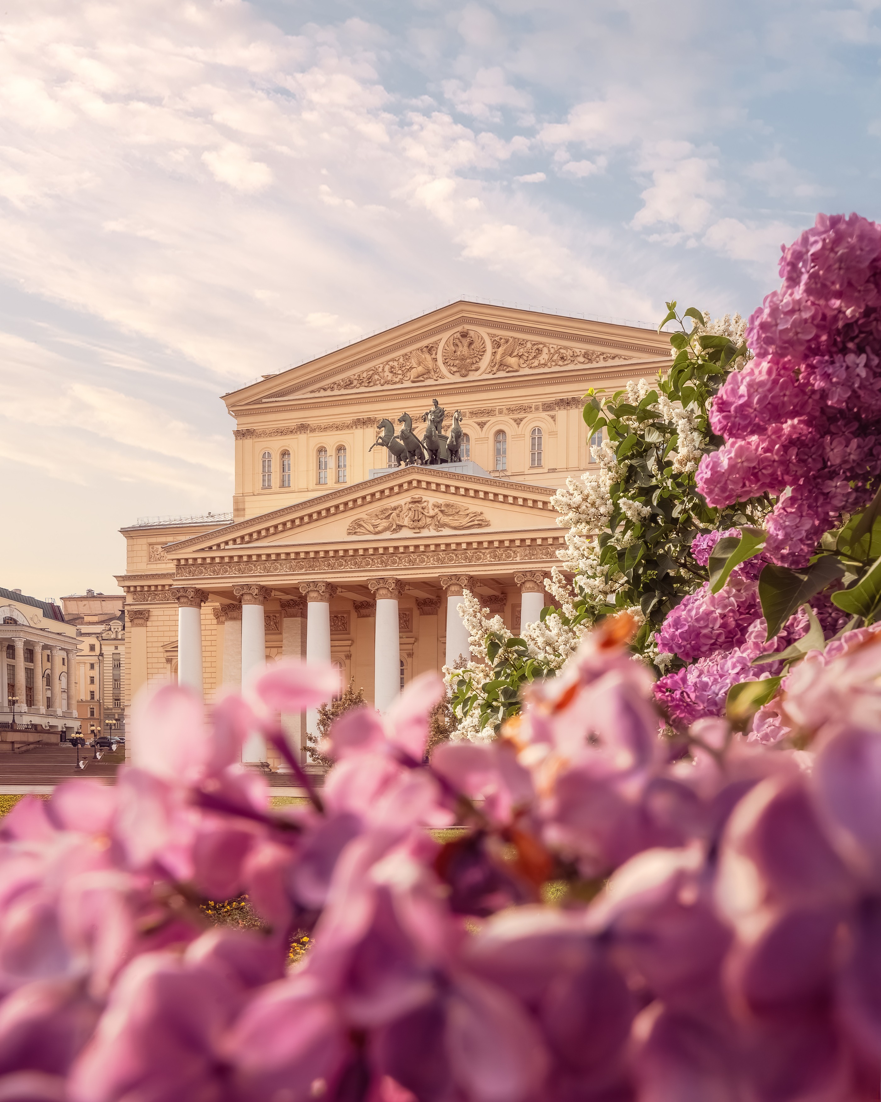 москва, весна, сирень, архитектура, большой театр, moscow, spring, Мазурева Анастасия