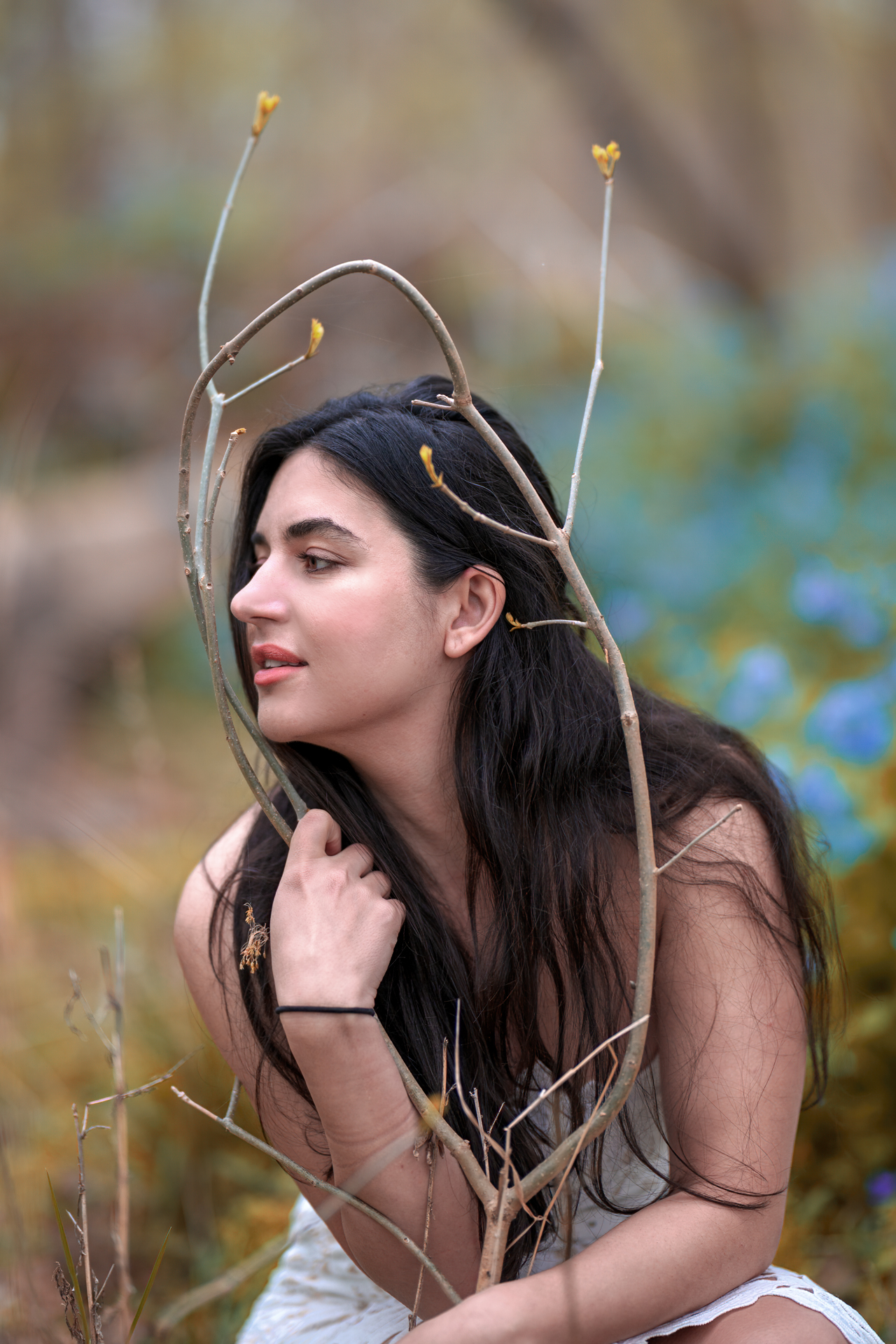 female portrait, environmental portrait, Julius LIU