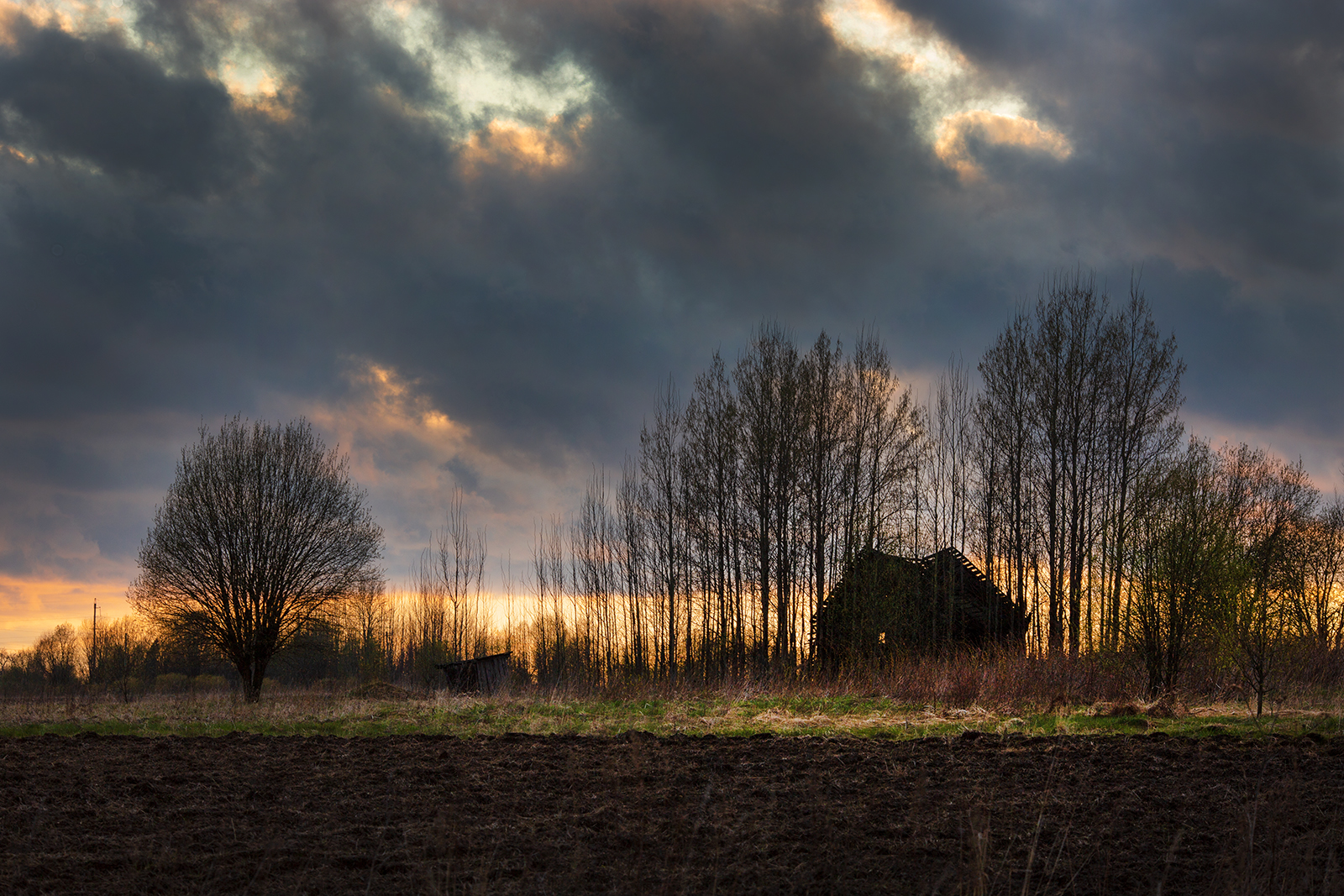 закат, тучи, облака, дом, Колтакова Наталия