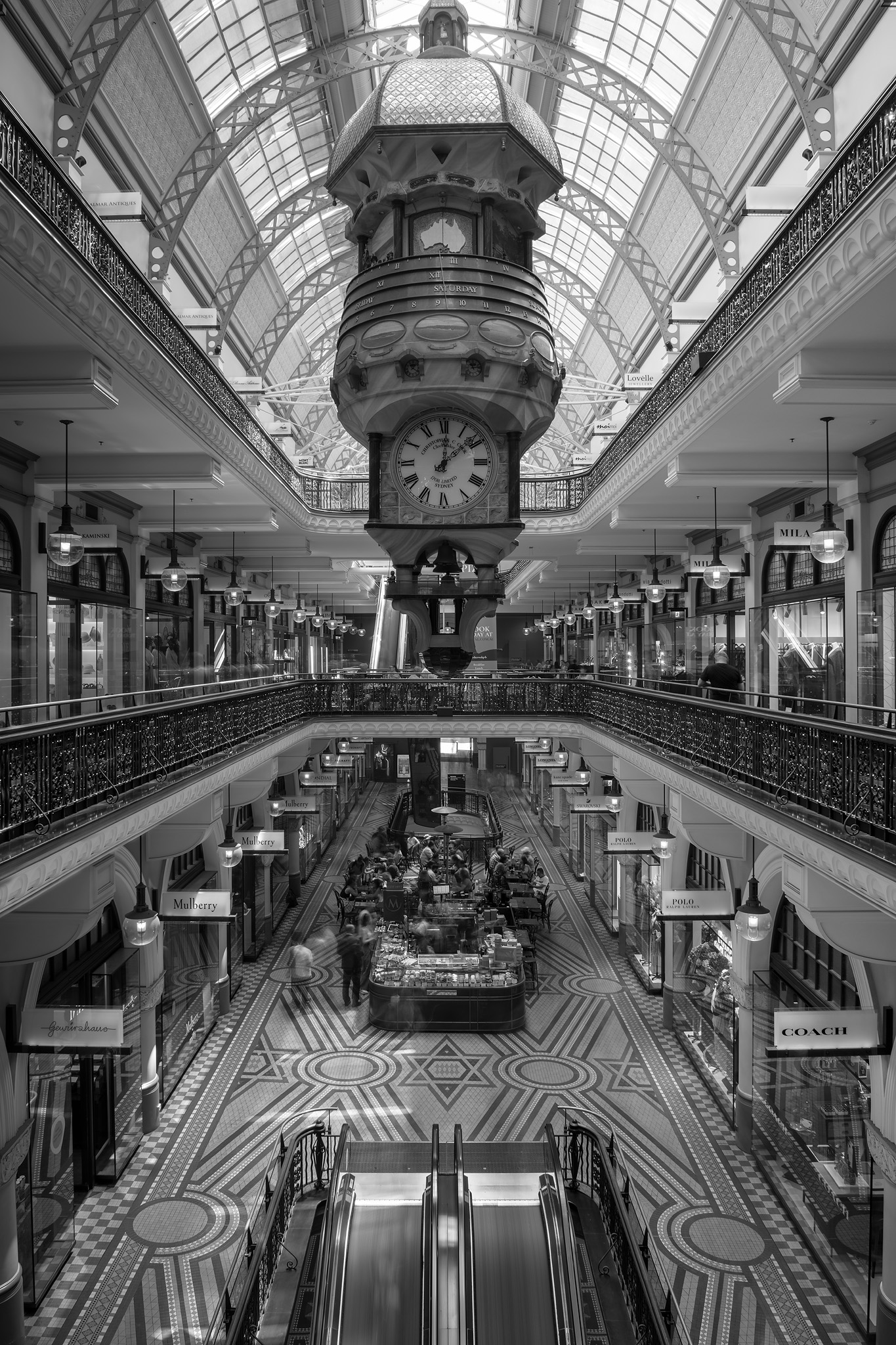 victoria building, sydney, australia, black and white, Gubski Alexander