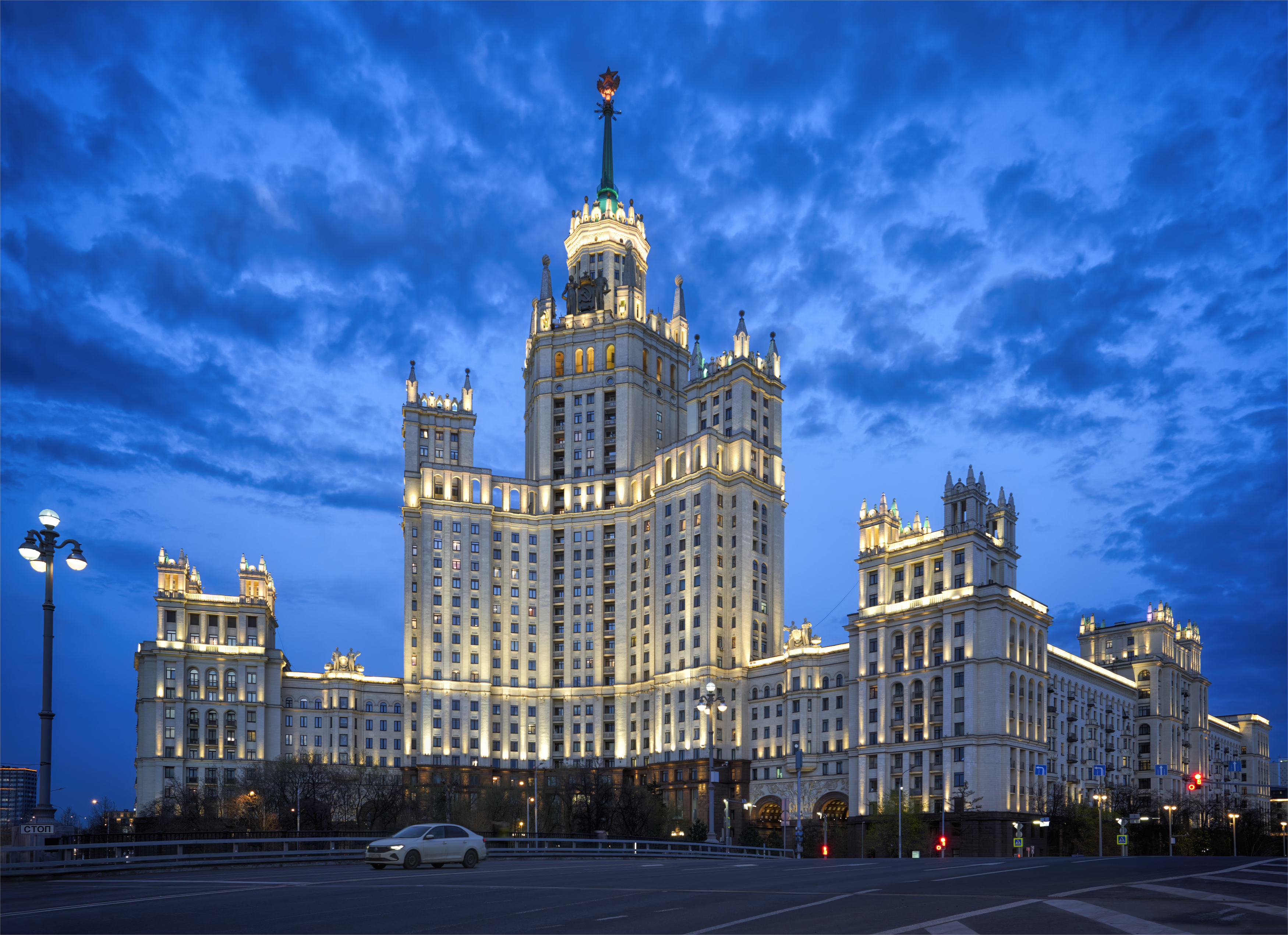 город, архитектура, вечер, москва, высотка, небо, Михаил Кудрявцев