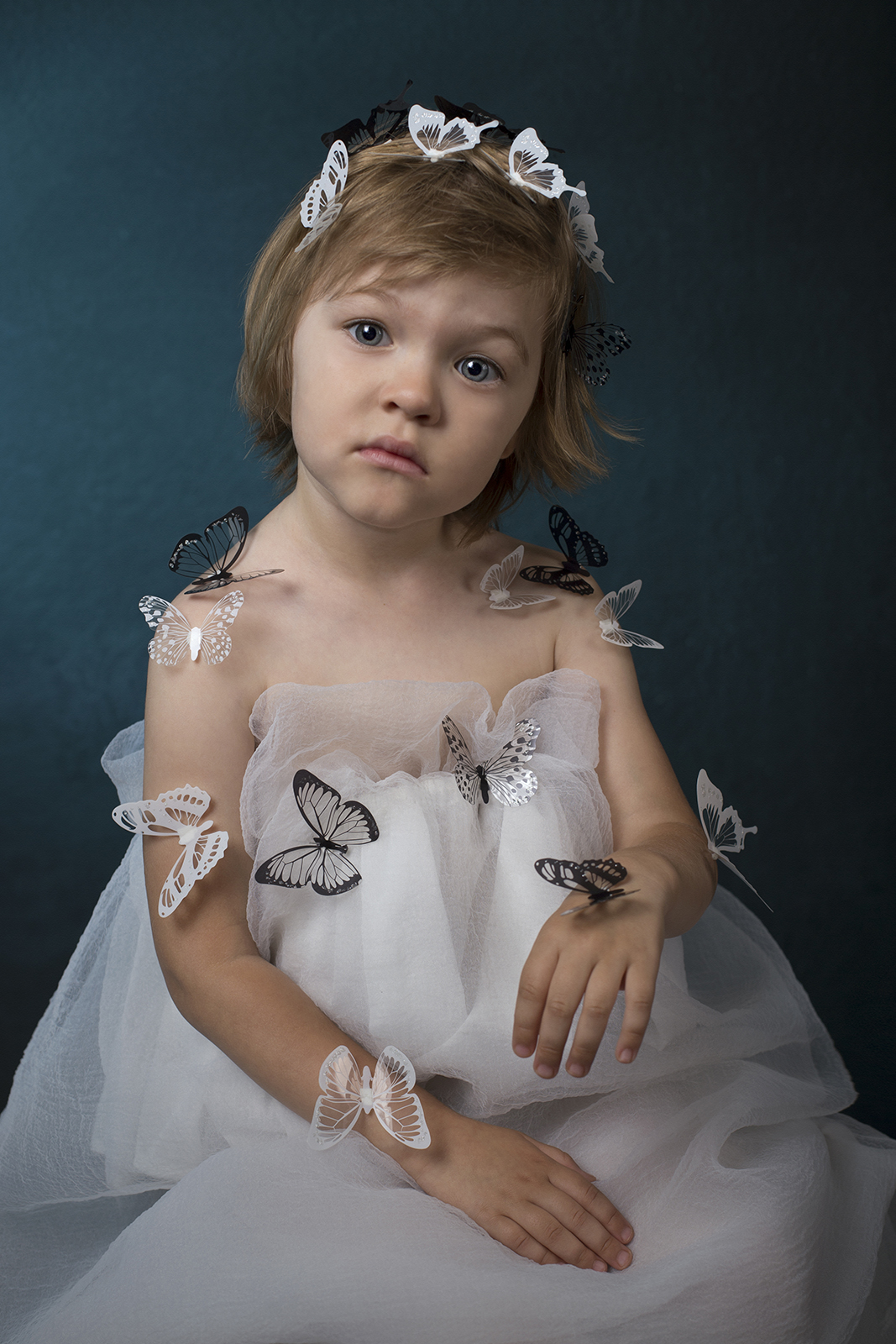 дети портрет девочка бабочки, Римма Алеева