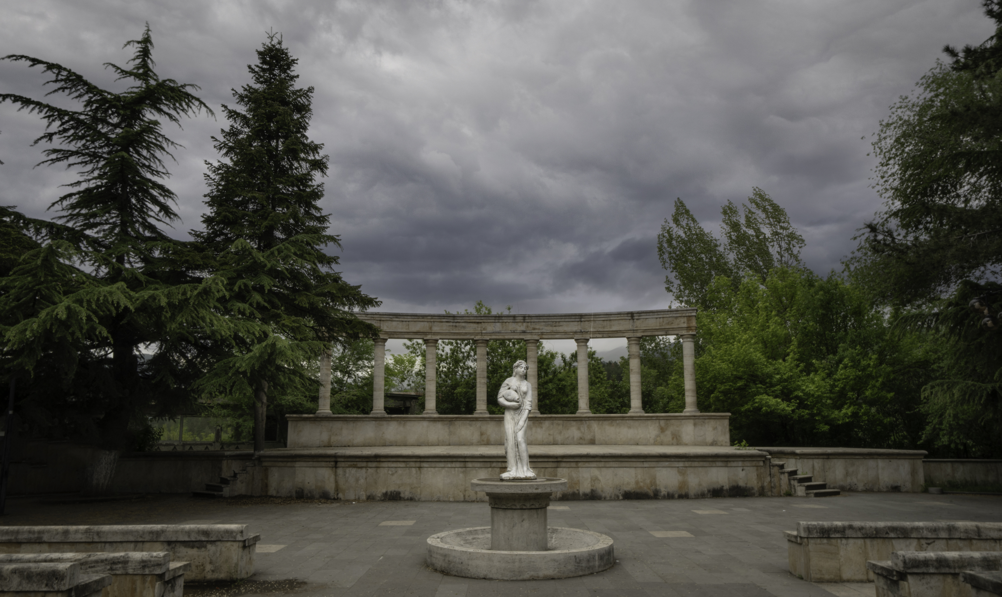 Армения, Тавушская область, Дилижан, амфитеатр, Гаврилов Юрий