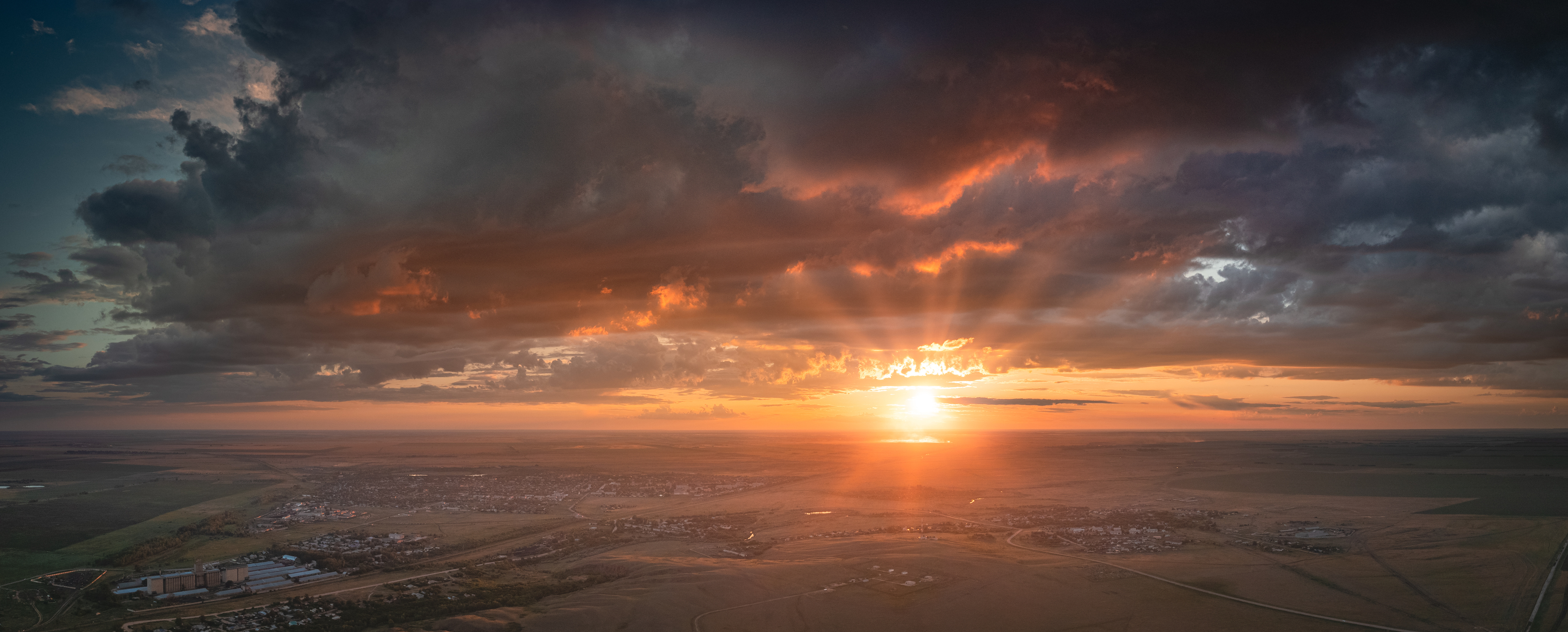 закат, облака, город, степь, просторы , Denis Koshkin