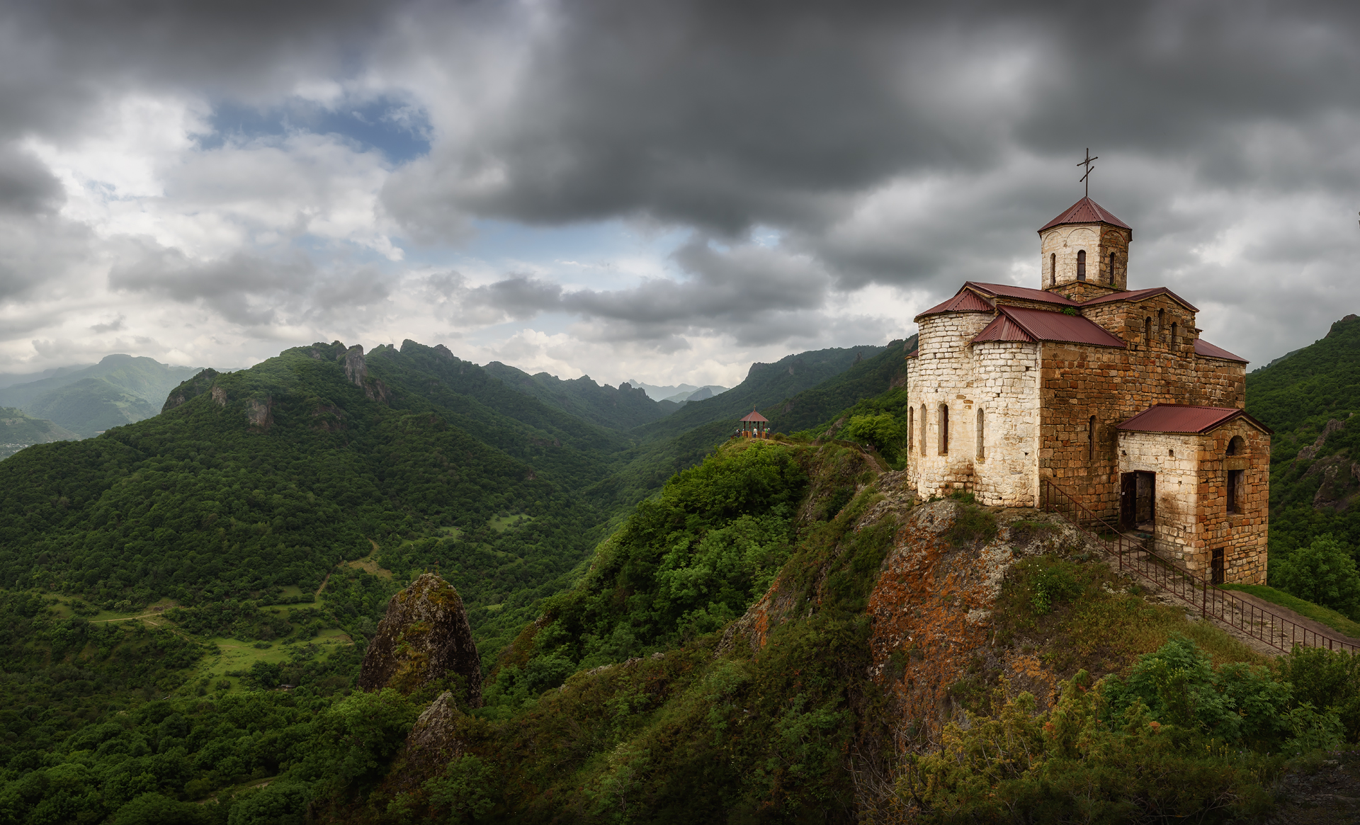 кавказ, горы, карачаево-черкесия, теберда, кчр, шоана, шоанинский храм, храм, архитектура, Zakharov Armen