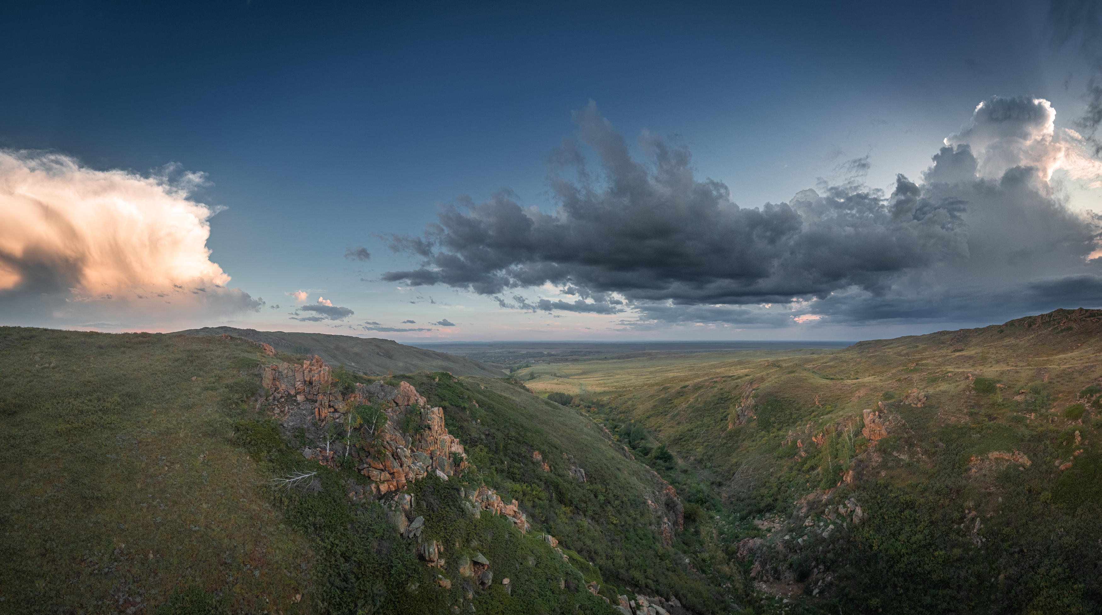 холмы, степь, лес, облака, Denis Koshkin