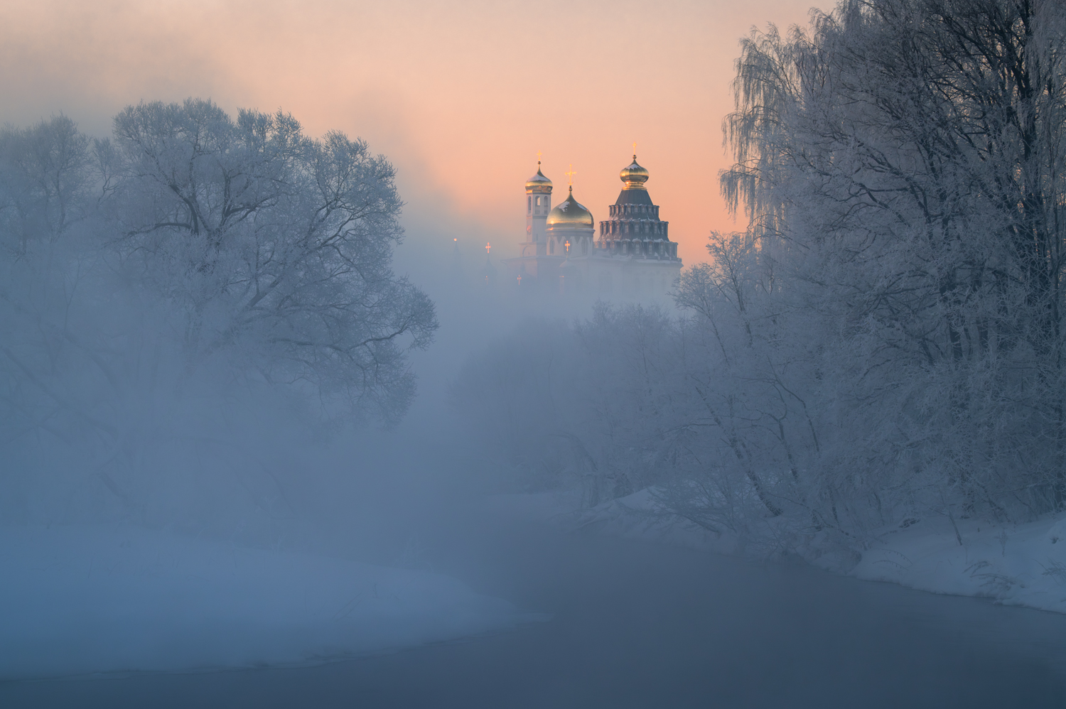 россия, истра, мороз, утро, зима, туман, храм, церковь, православие, монастырь, новый иерусалим, московская область, Ракичевич Томислав