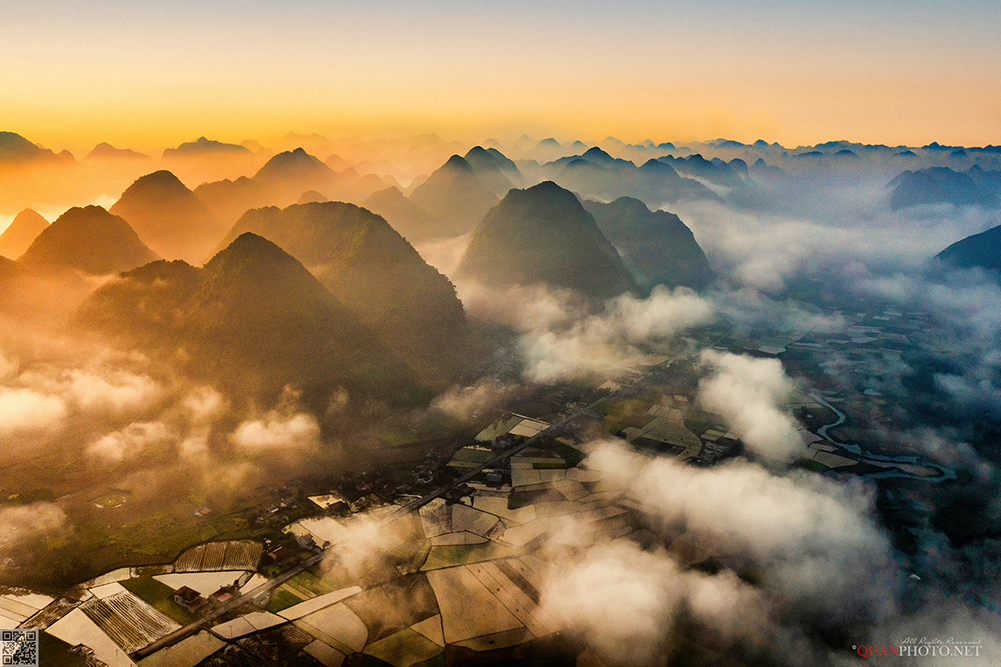 quanphoto, landscape, mountains, sunrise, dawn, valley, rice, river, clouds, farmland, agriculture, rural, vietnam, quanphoto