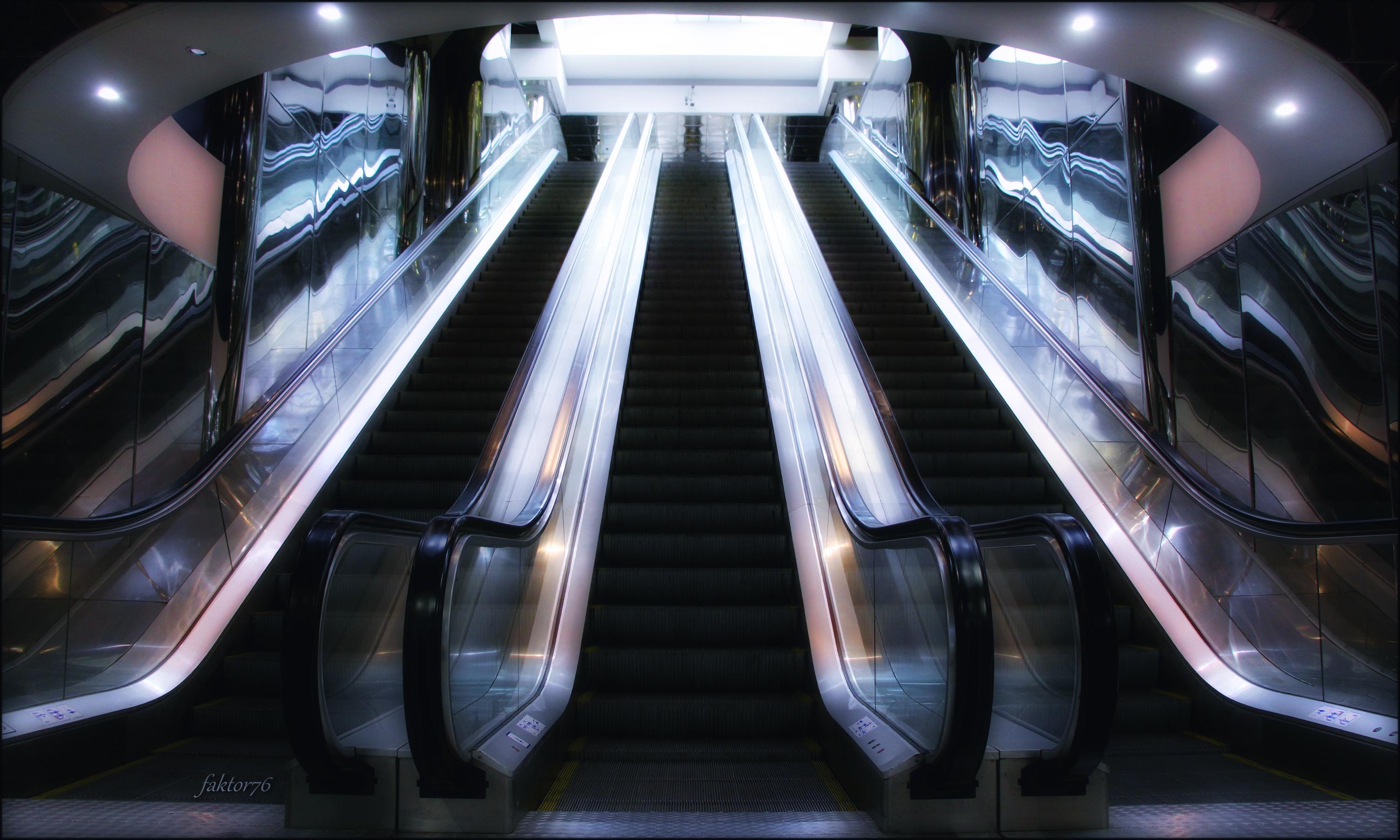 метро, москва, архитектура, транспорт, город, подземка, эскалатор,  Сергей Валерьевич
